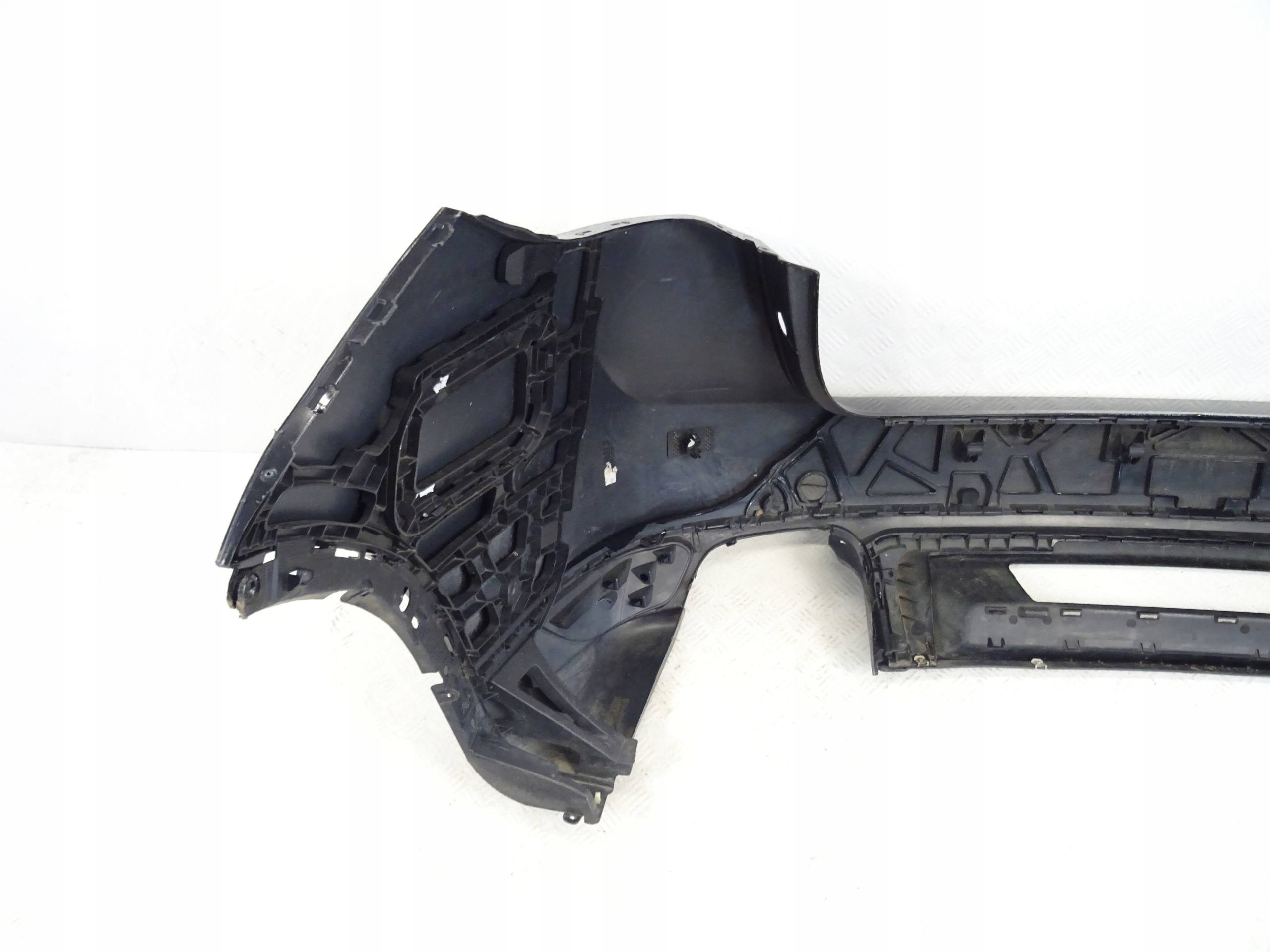 Porsche Cayenne 2 II 7P5 bumper rear part rear
