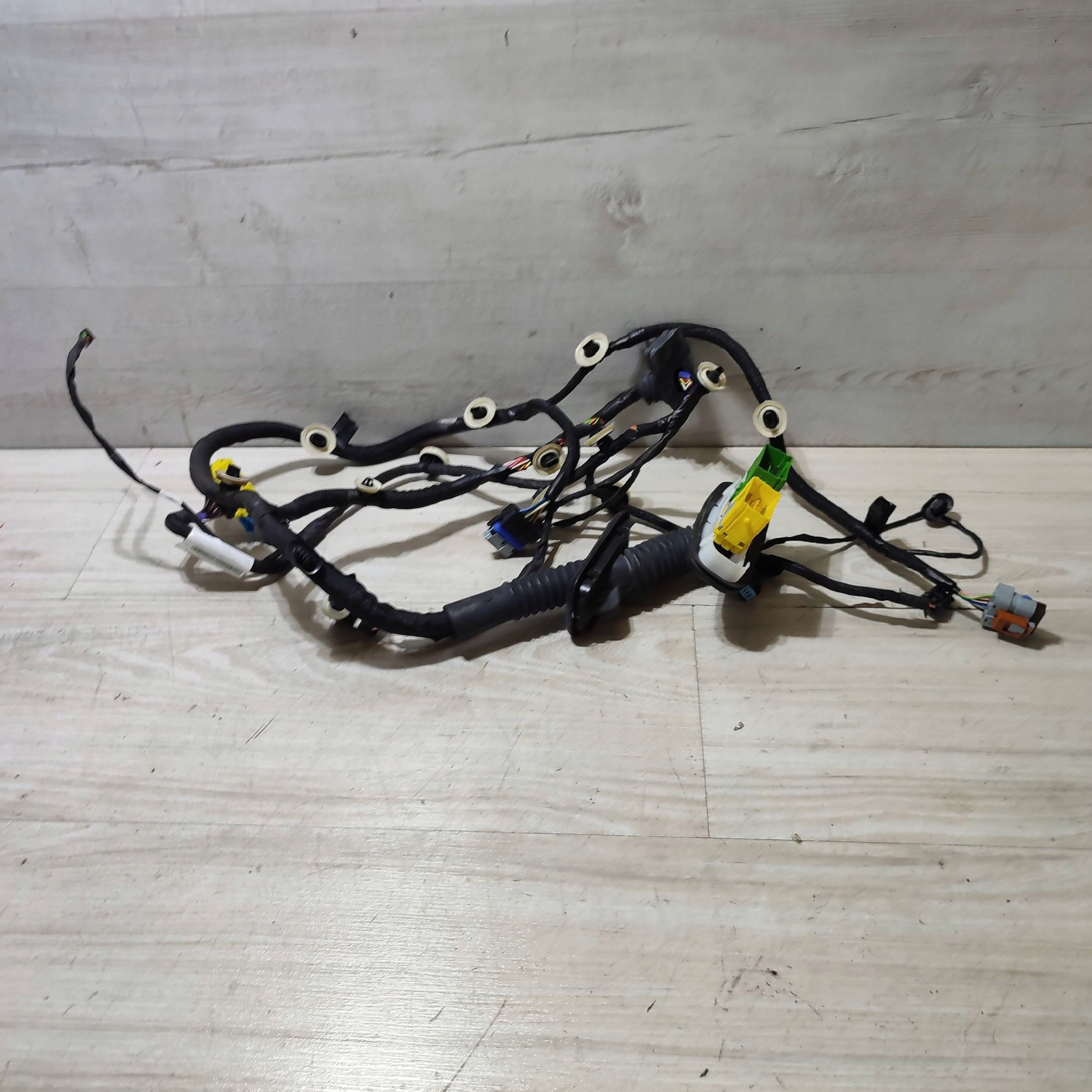 bundle door przednich front side left Opel Corsa F 9835931980