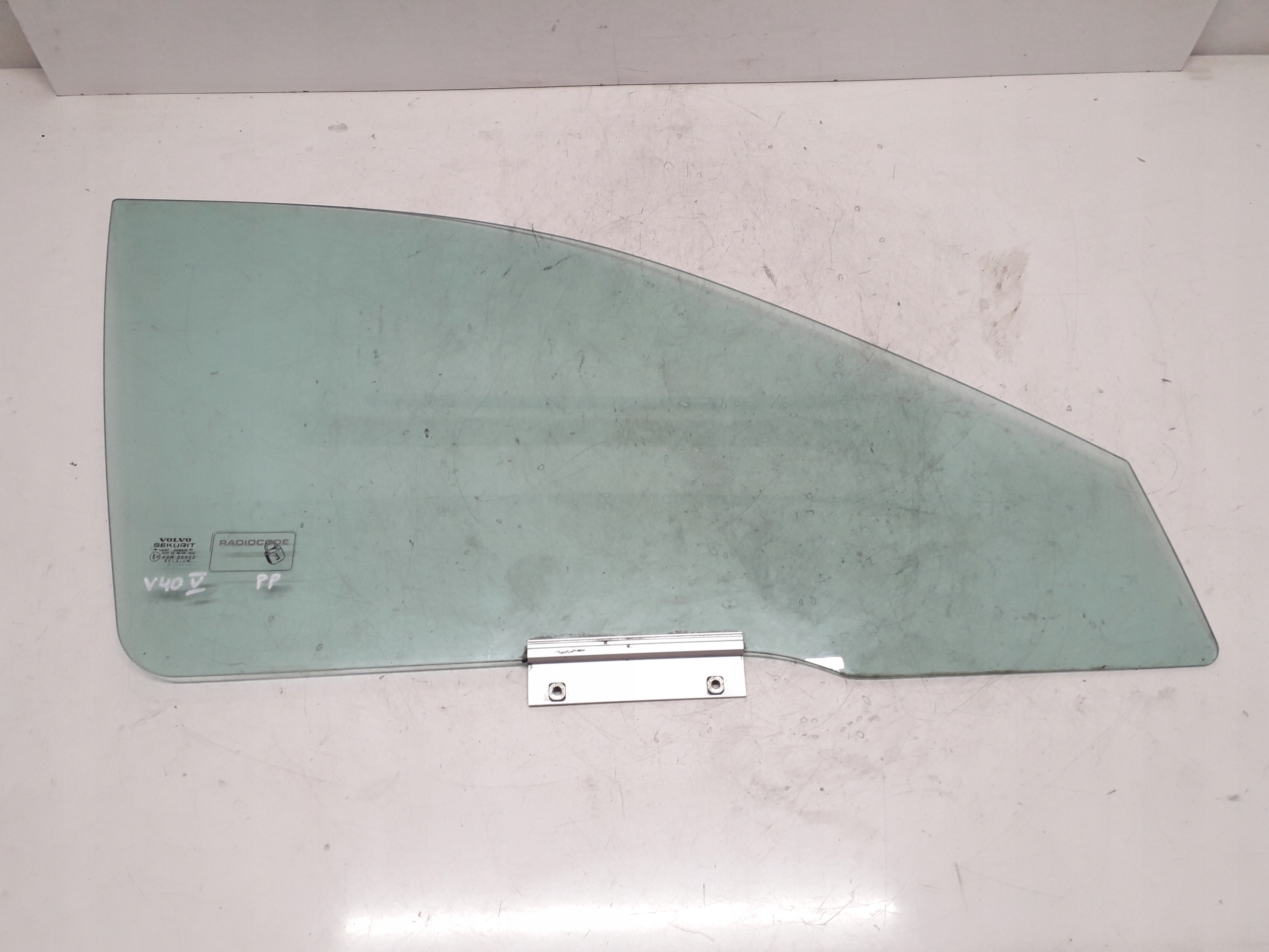 VOLVO V40 S40 99-04 SZYBA PRAWA PRZEDNIA PRZÓD