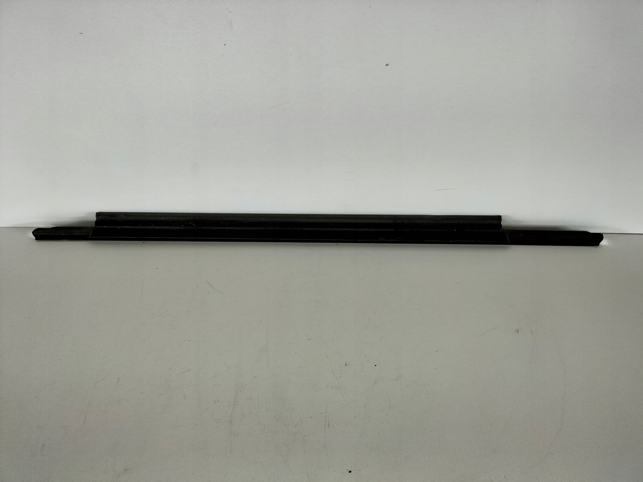 moulding dust rear part left AUDI A6 C7 10