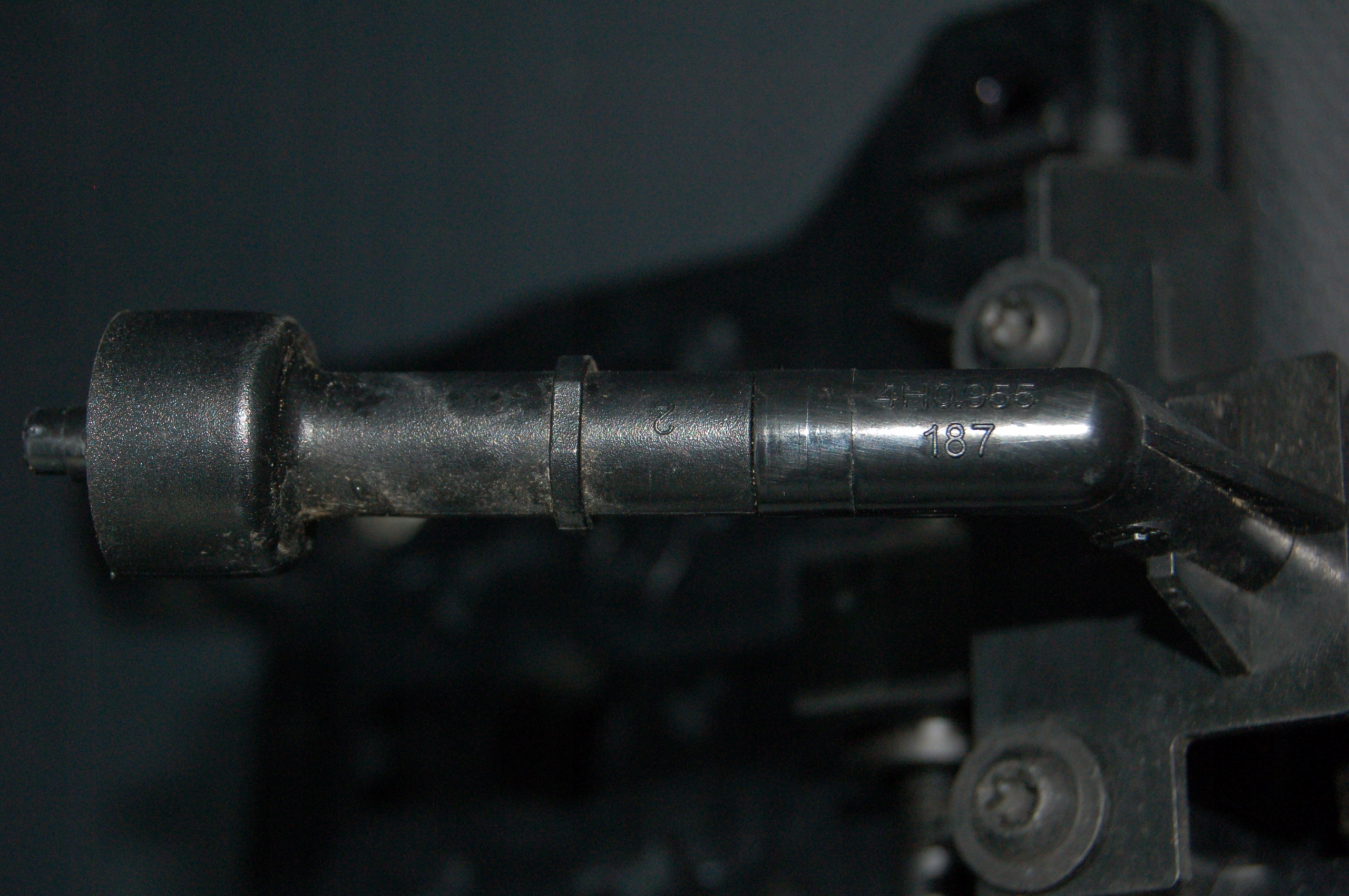 Mocowanie kamery night vision Audi A8 4H0980561A Numer katalogowy części 4G0980552A