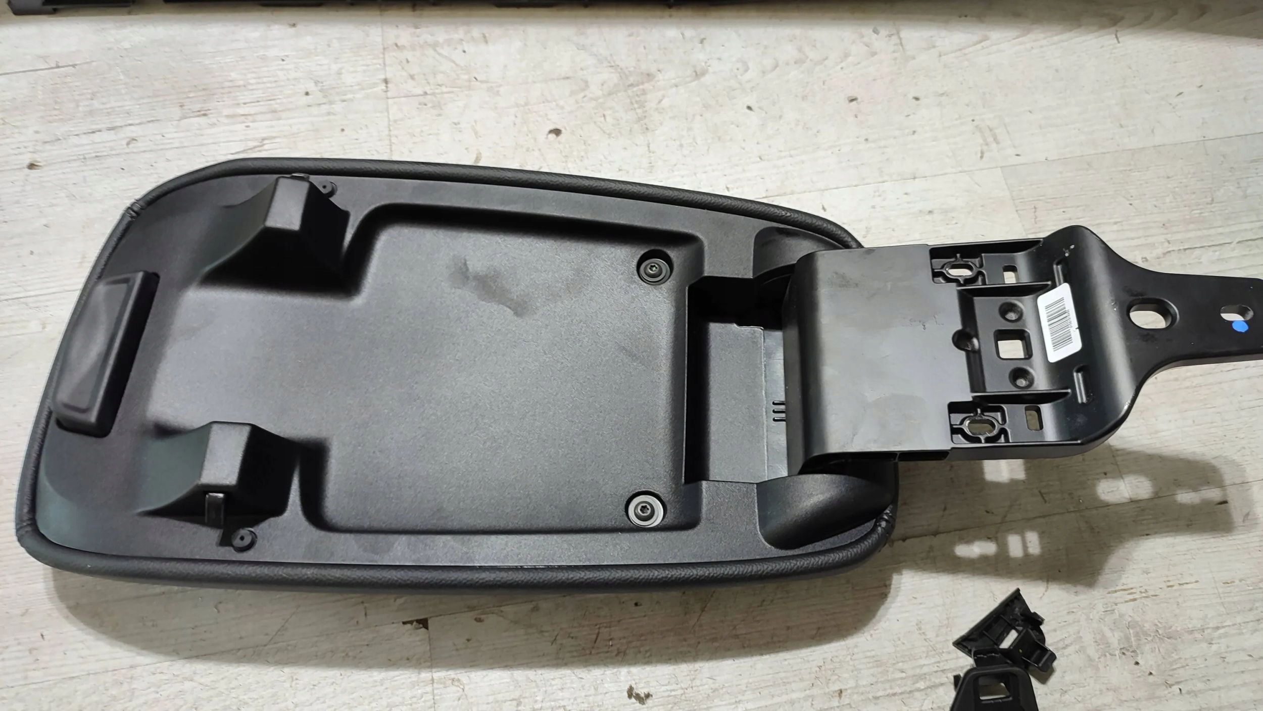 bracciolo consolle Alfa Romeo Stelvio 6HRF
