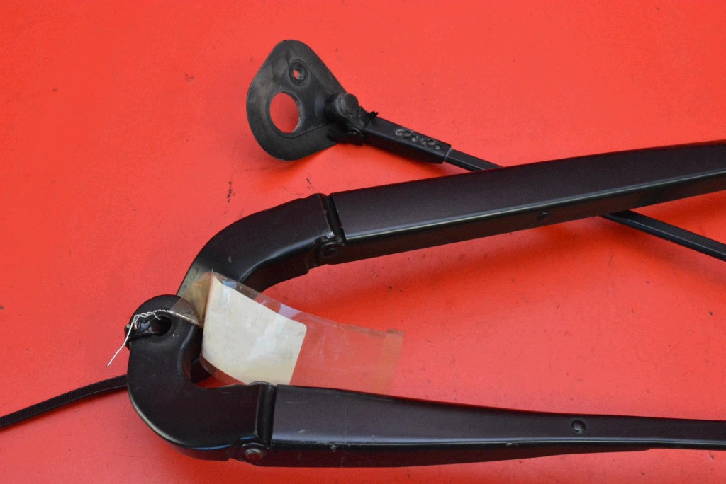 wiper arm front EU LEXUS LS 4 IV LS600H 06-09