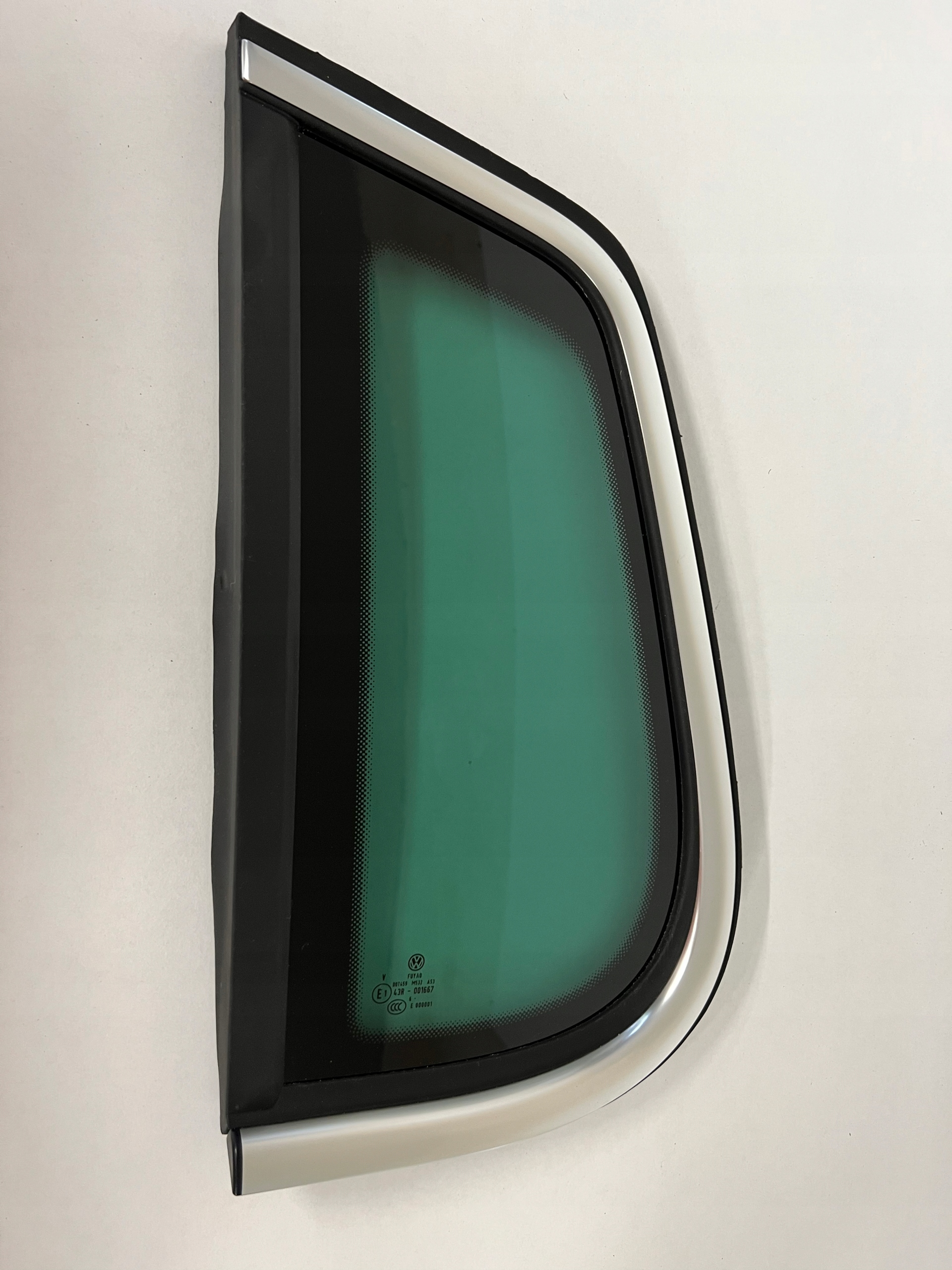 Szyba Karoseryjna Volkswagen Tiguan 5N0845041 NOWA Numer katalogowy części 5N0845041