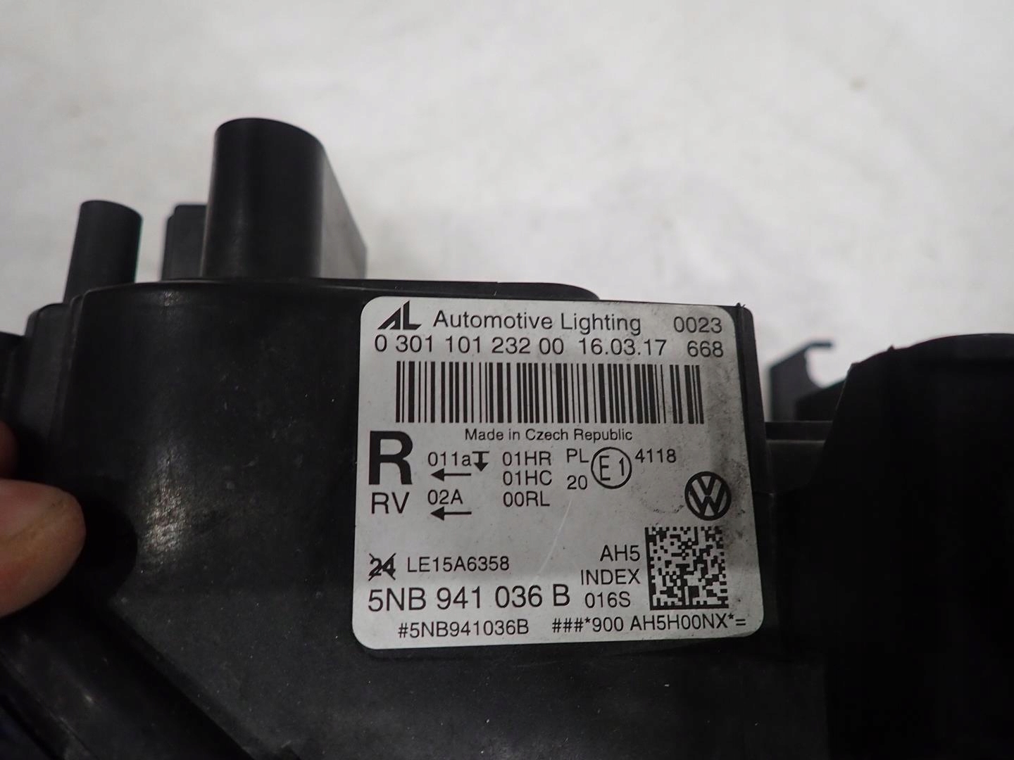 light front front right VW TIGUAN II 2015- FULL LED 5NB941036B