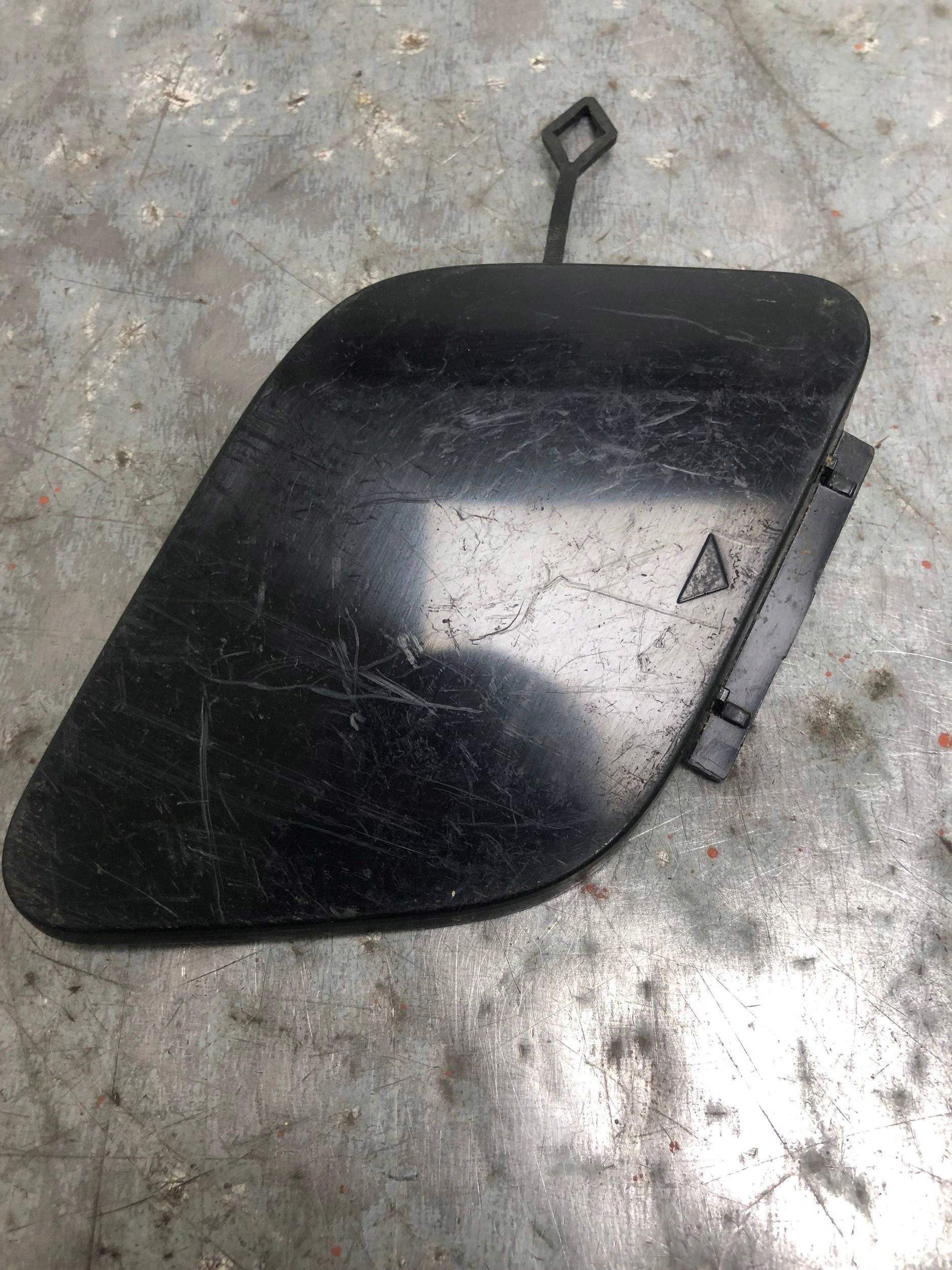 towing hook cap front BMW X2 F39 7482672