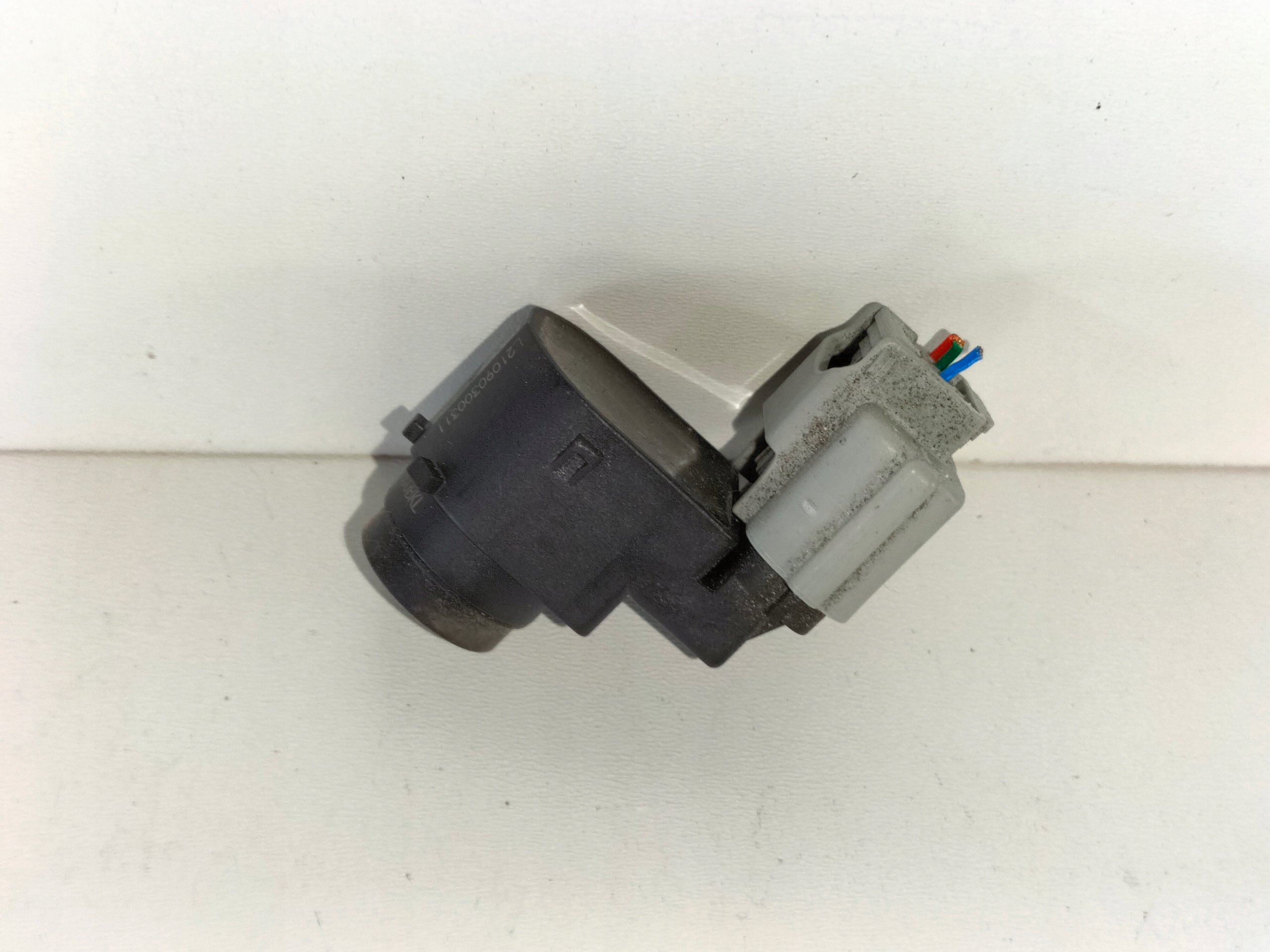 SENSOR PARKEN PDC KIA HYUNDAI 99310-P1300BKL