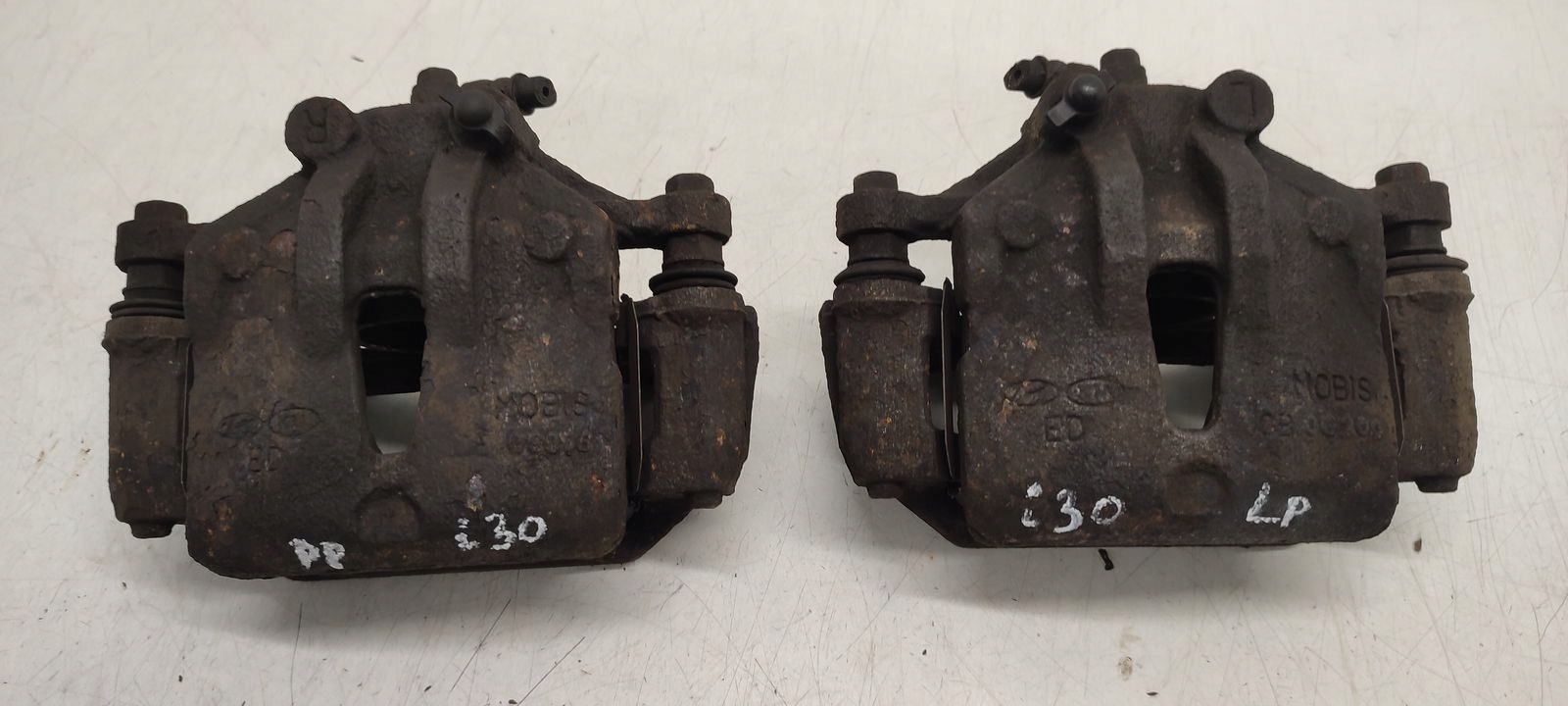 caliper front front right left Hyundai i30 LIFT