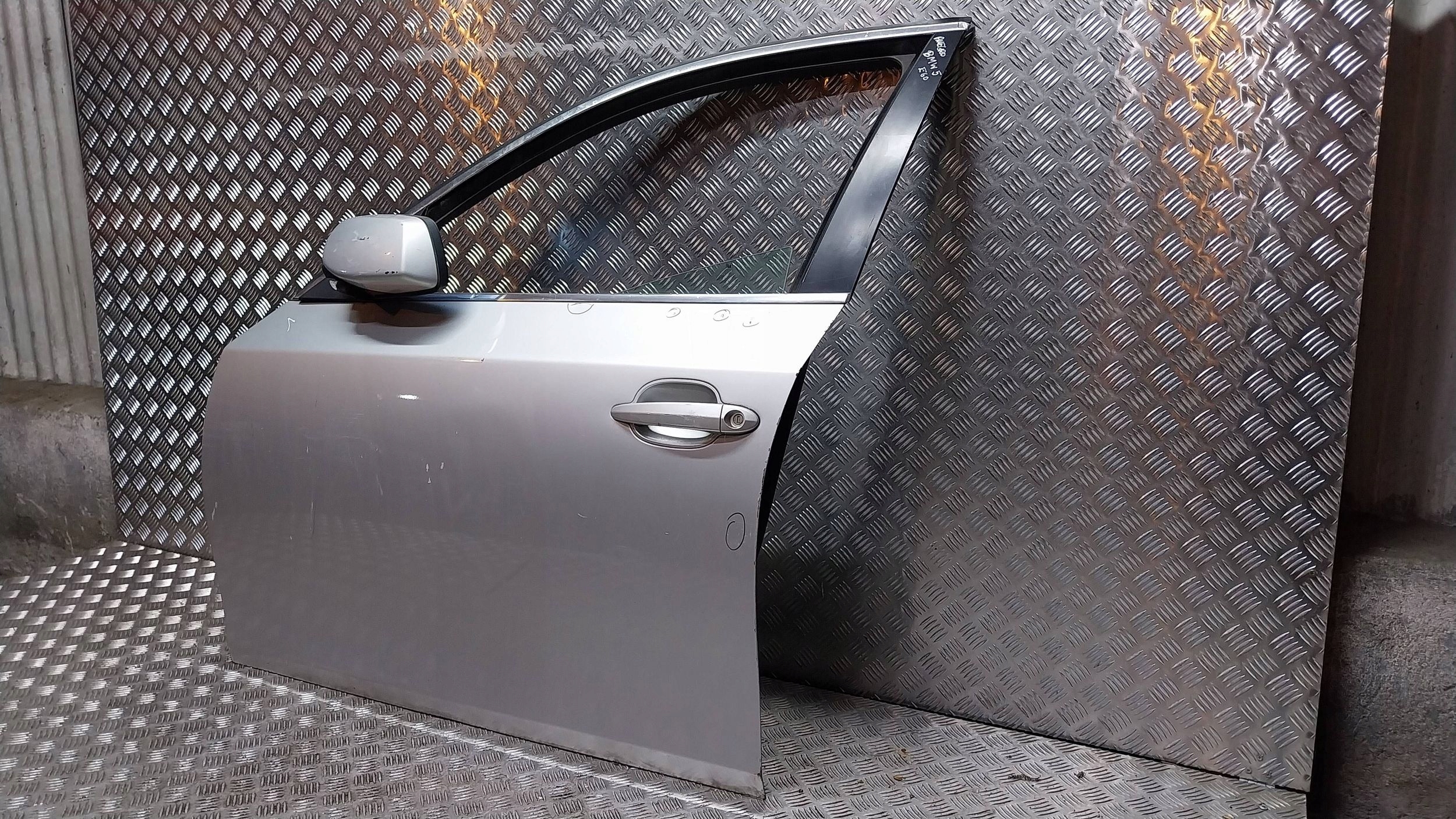 dveře předek levé BMW 5 E60 E61 03