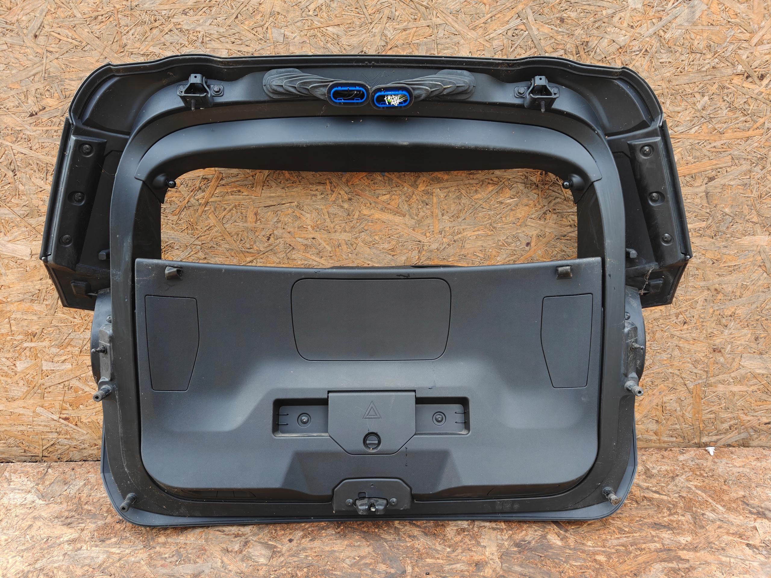 boot doors boot CITROEN C5 AIRCROSS KAMERA without windows !!!