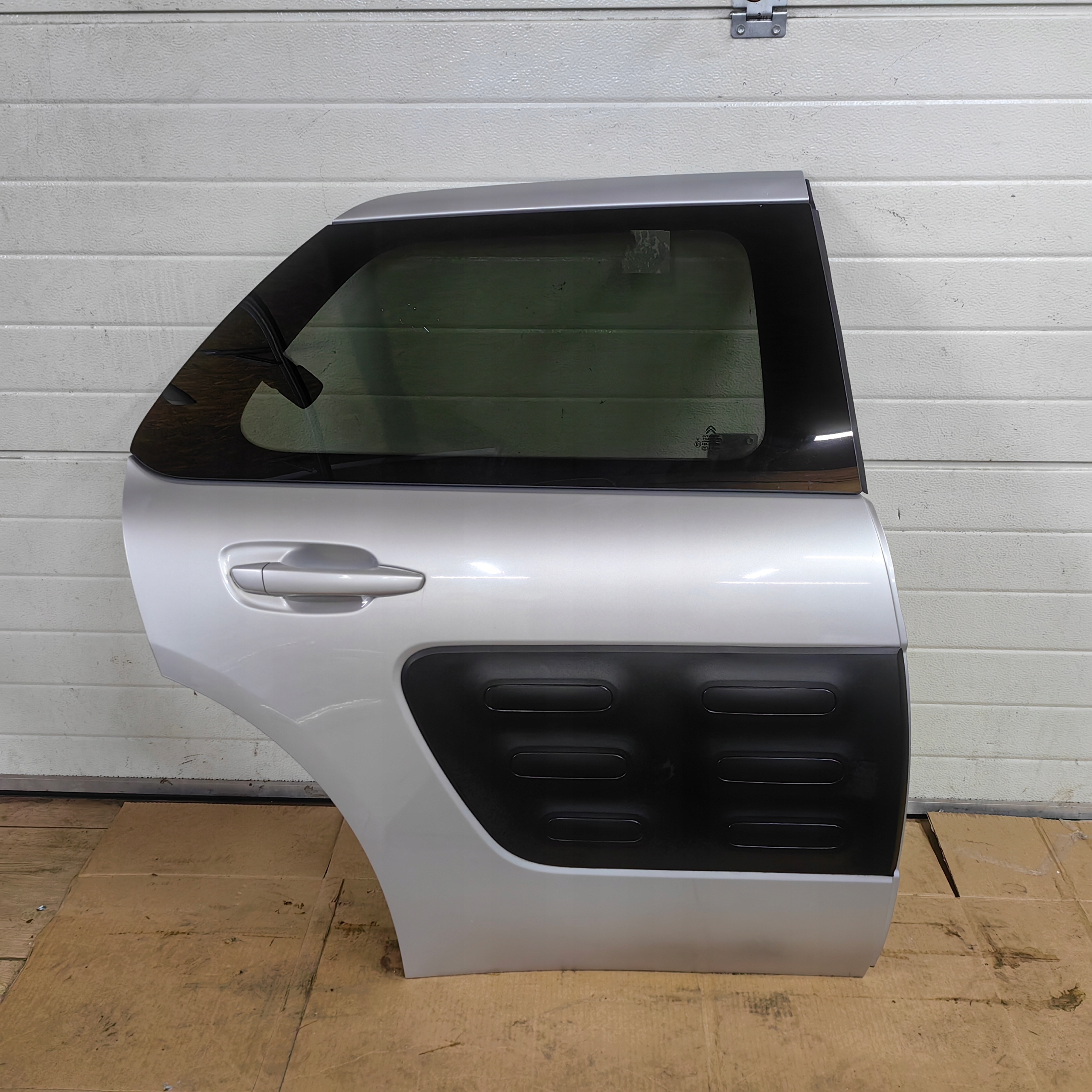 CITROEN C4 CACTUS 2011-2016 DRZWI PRAWE TYLNE EZRC