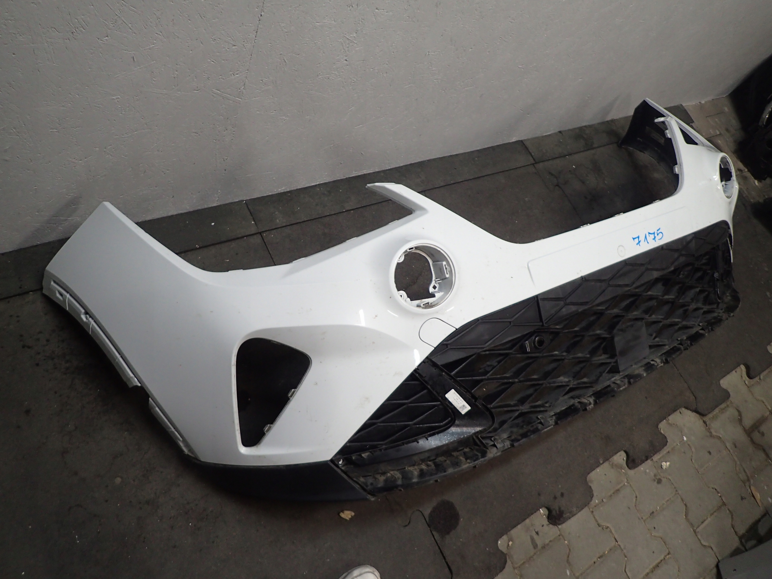 bumper front SEAT ARONA LIFT