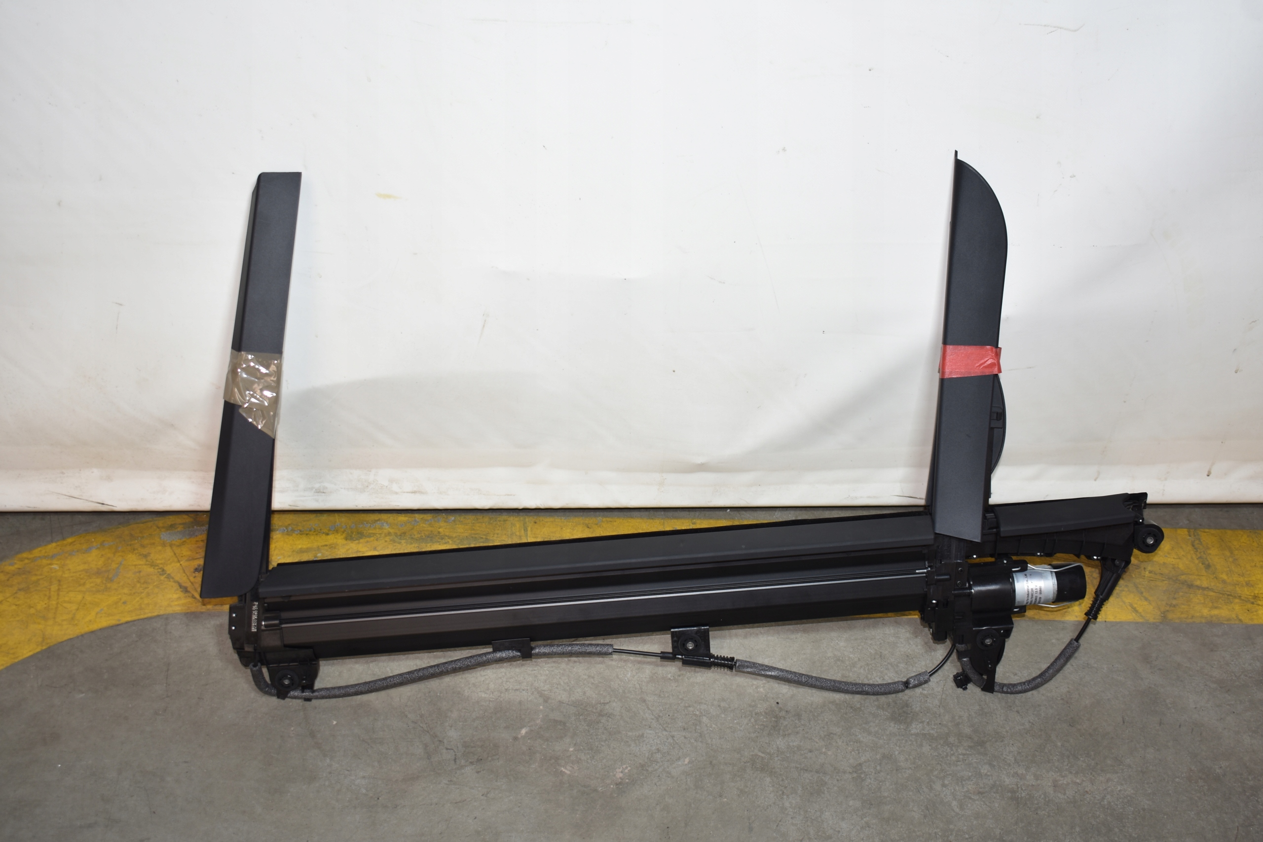 IDEALNA blinds electrical door left rear part rear BMW G70 1