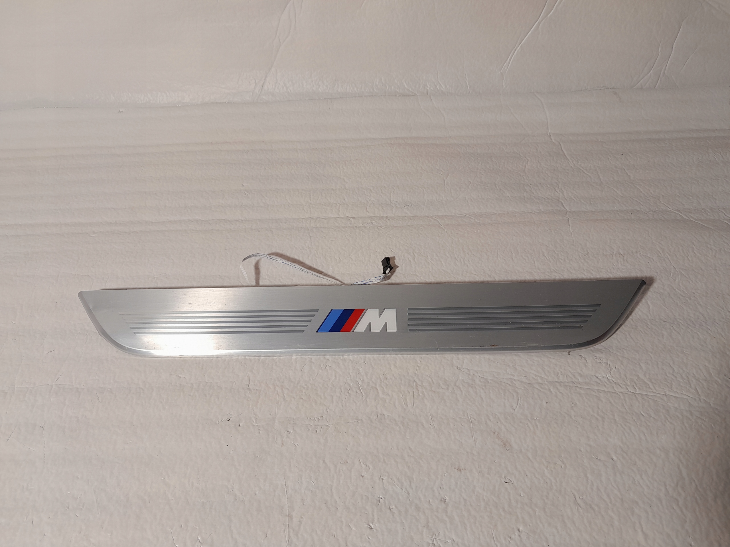 BMW 7 G11 LCI moulding threshold LED m-packet 8061028