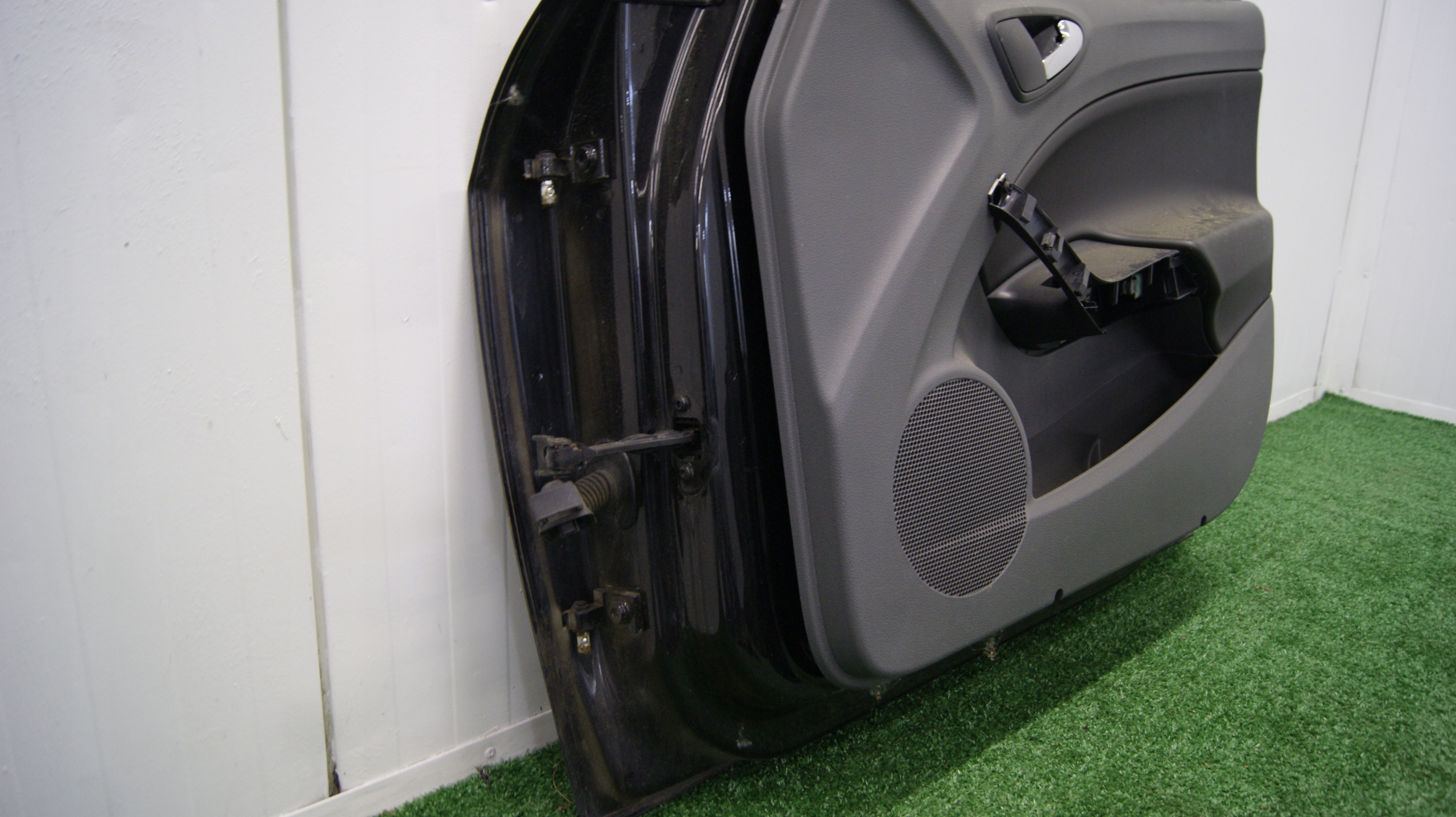 door right front SEAT IBIZA 4 KOD LAKIERU LC9Z
