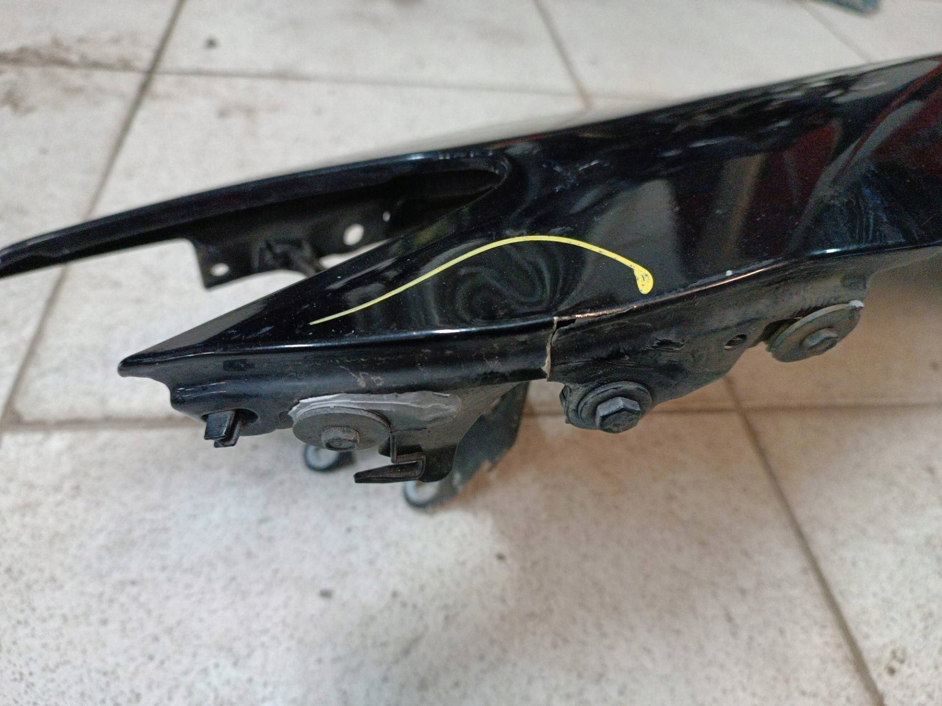 fender left side BMW 5 F10 lift 2016r