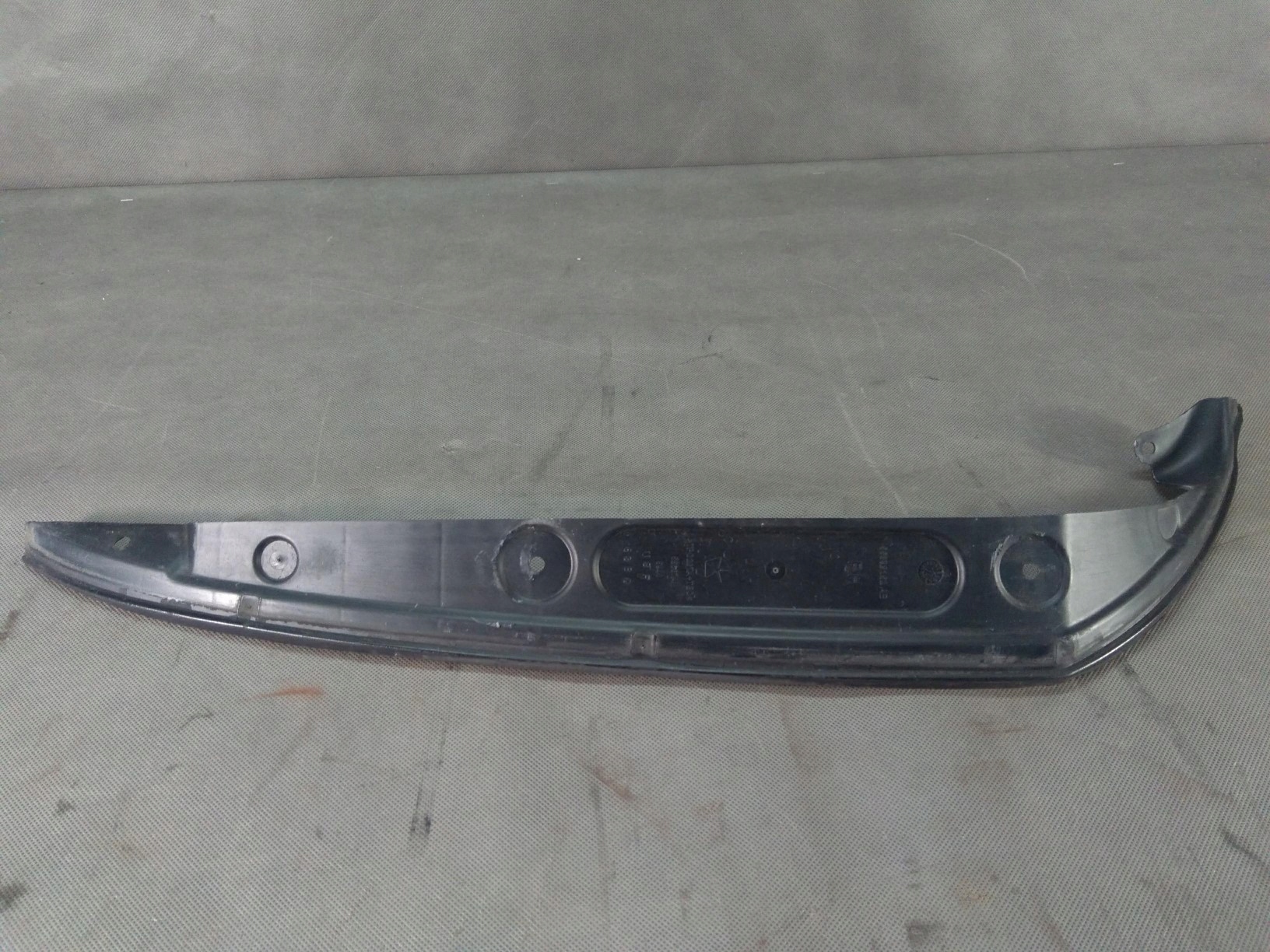 Dodge Challenger uszczelka listwa drzwi prawych Typ samochodu Samochody osobowe