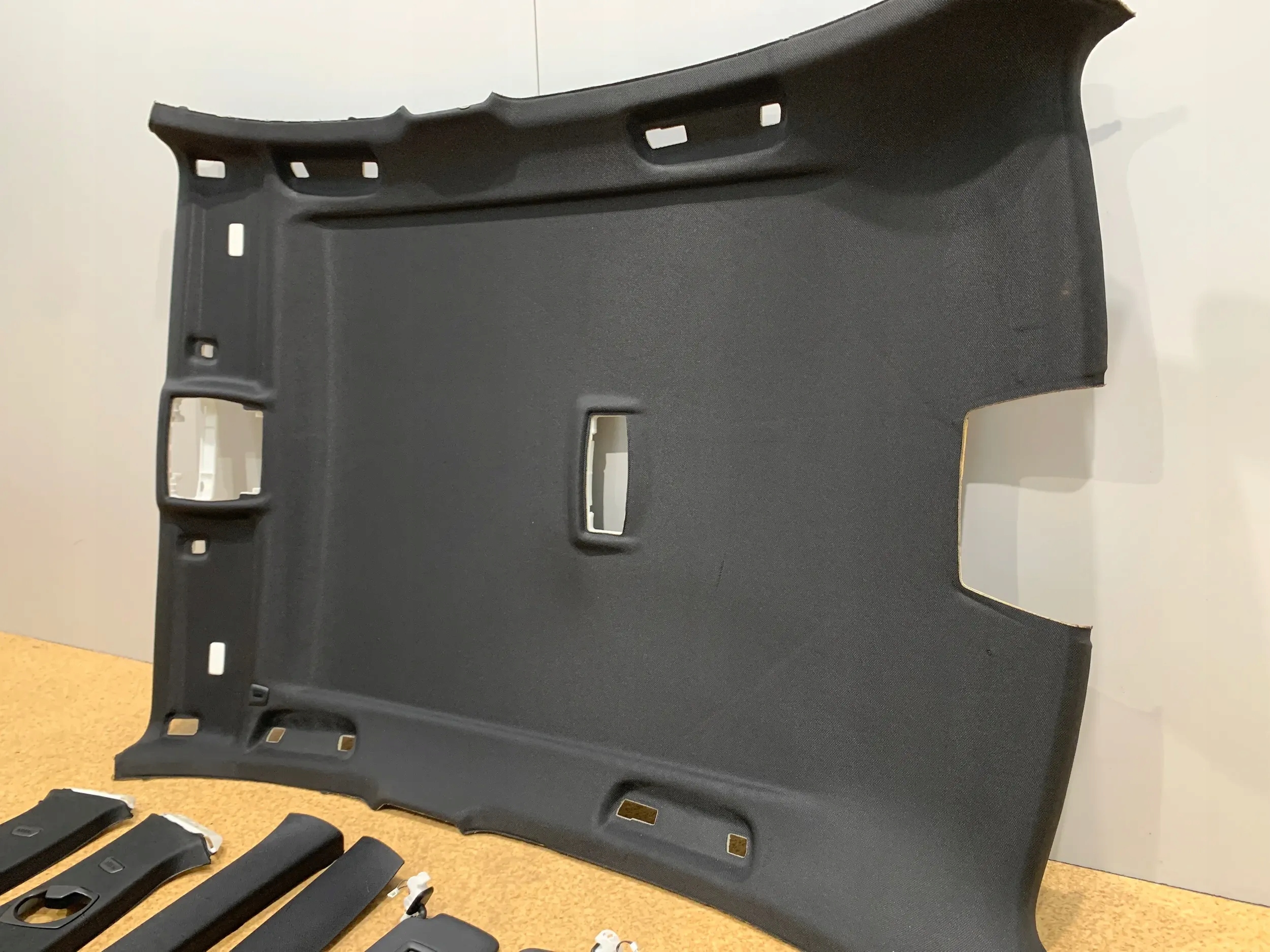 BMW 3 F30 PODSUFITKA SŁUPKI M PAKIET KOMPLET Producent części BMW OE