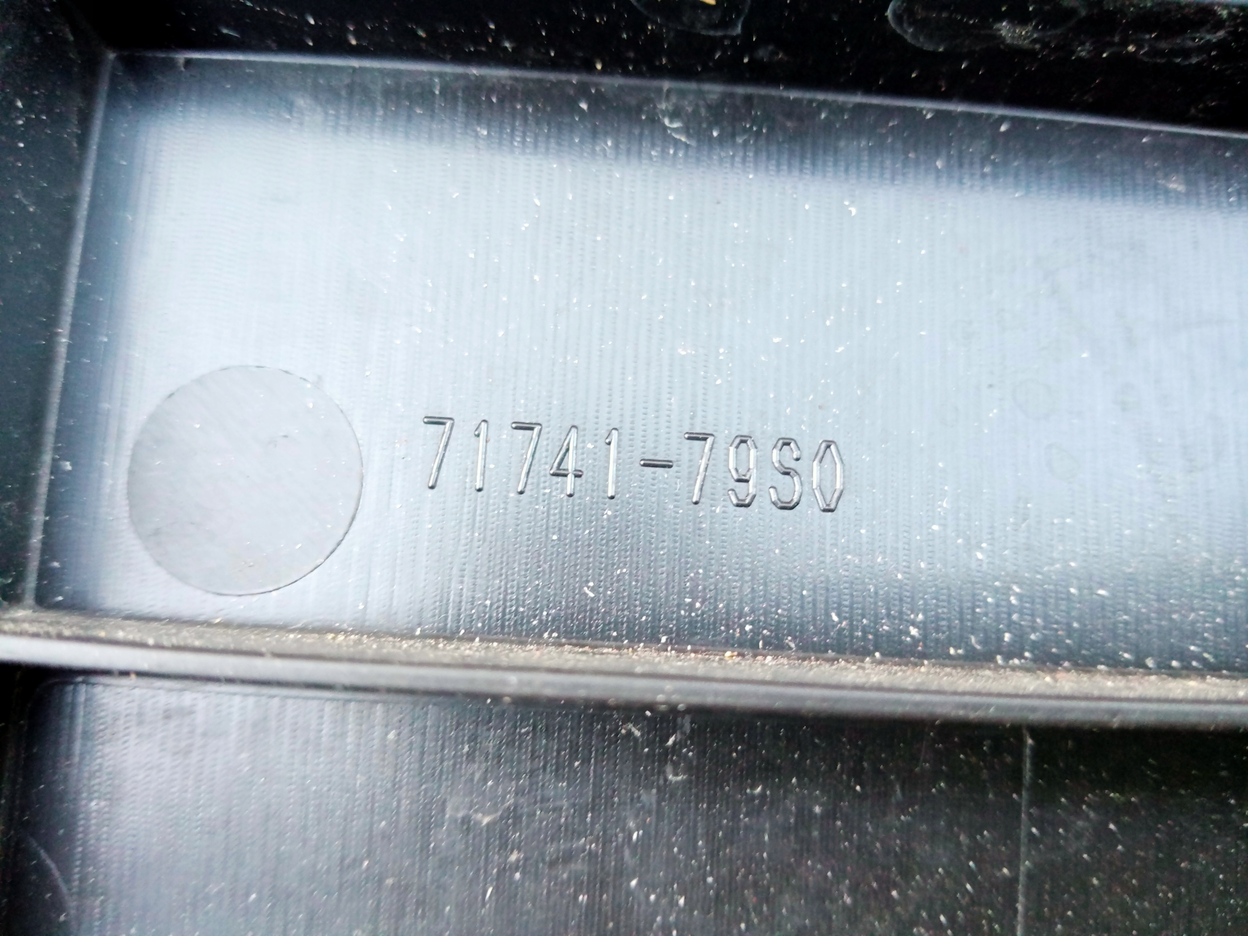 Suzuki Swift I AA Kühlergrill FRONTGRILL Kühlergitter 7174179S0AUTO - Thumbnail 5