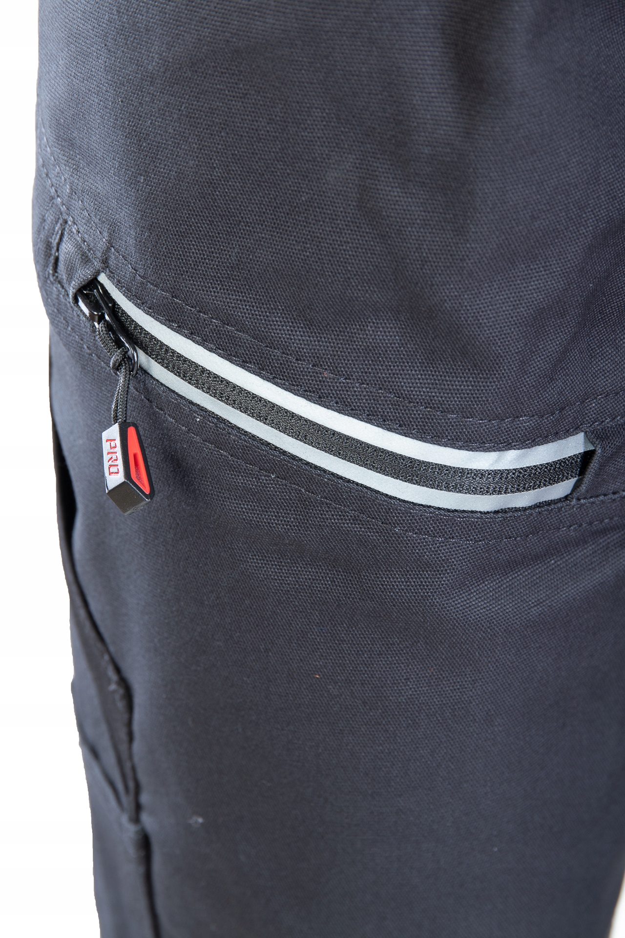 Spodnie robocze z paskiem wentylowane mocne SK PRO Materiał dominujący poliester