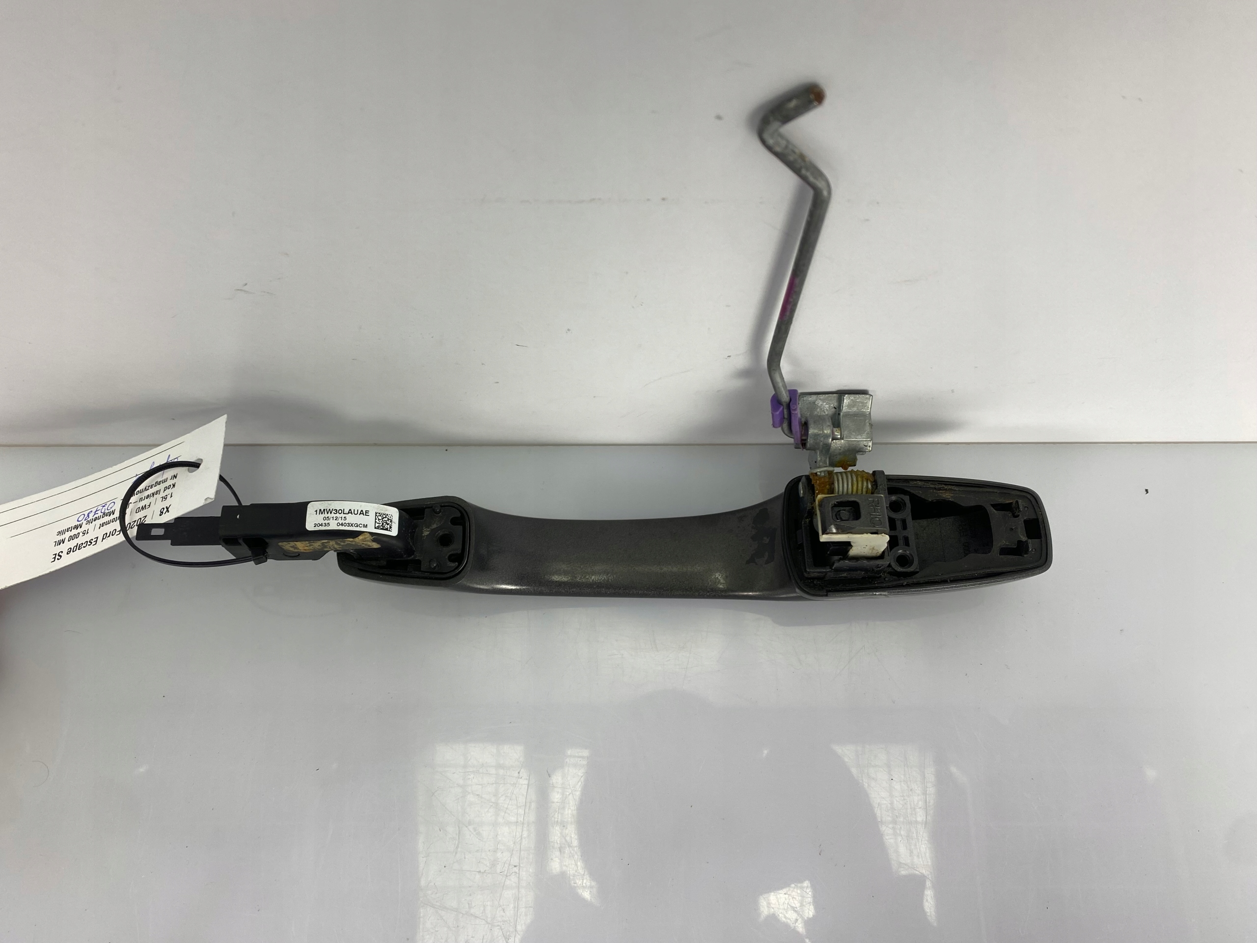 handle left rear part Ford Kuga MK3 2020+ Escape USA