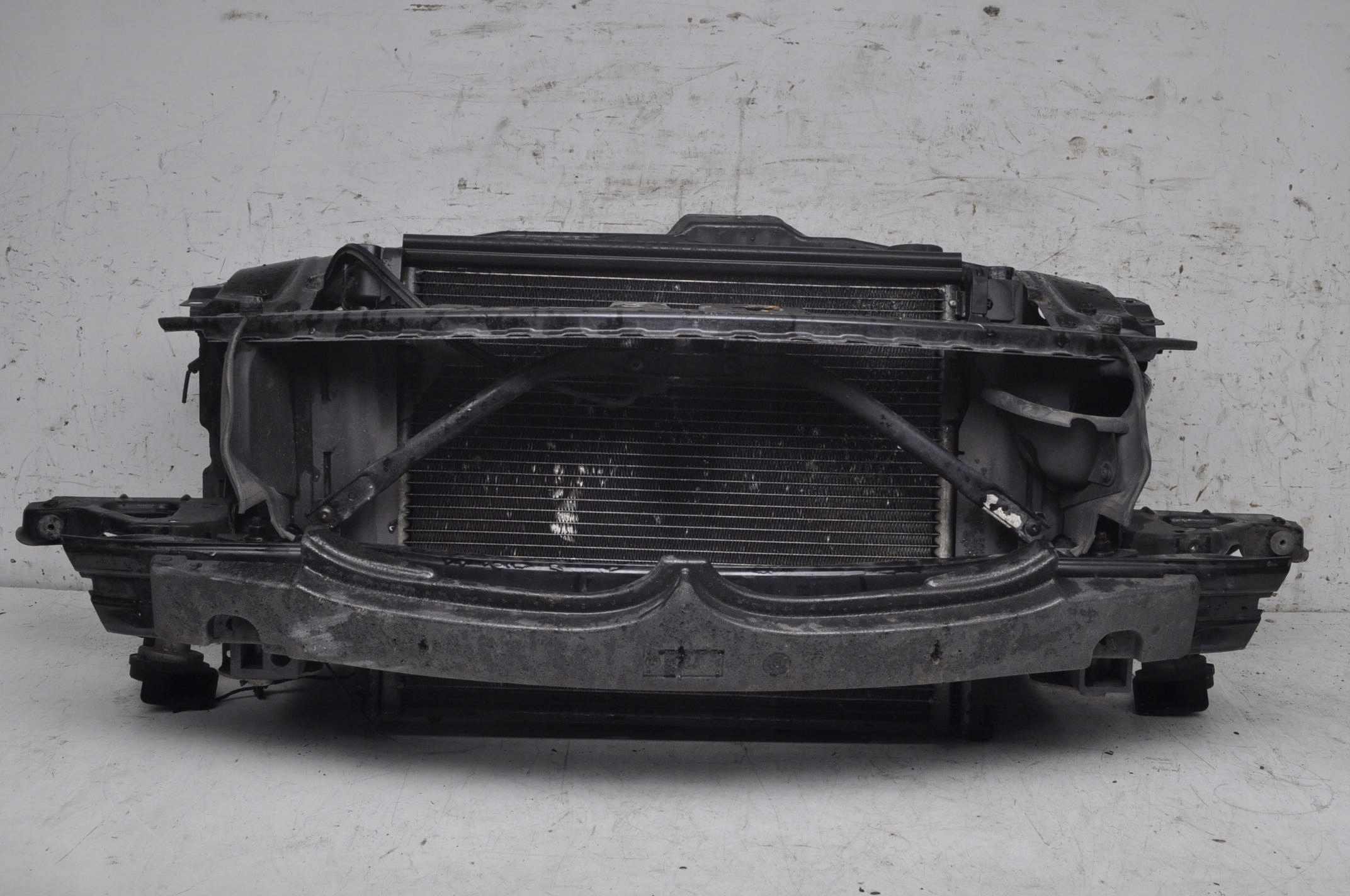 BMW Z4 E85 ПЕРЕДНЯ ПАНЕЛЬ ПЕРЕДНІЙ KOMPLET46060g130