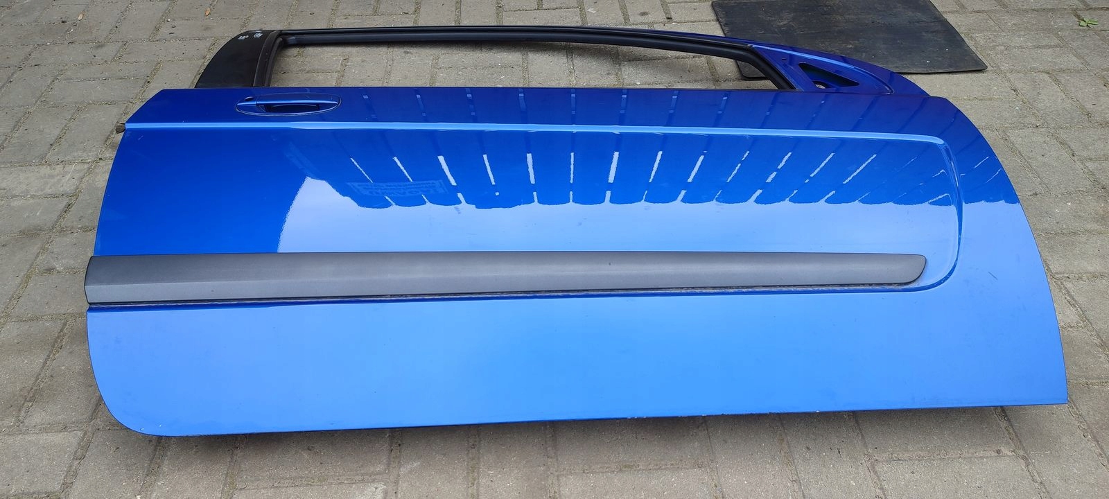 door front front right Chevrolet Aveo 3D 33U