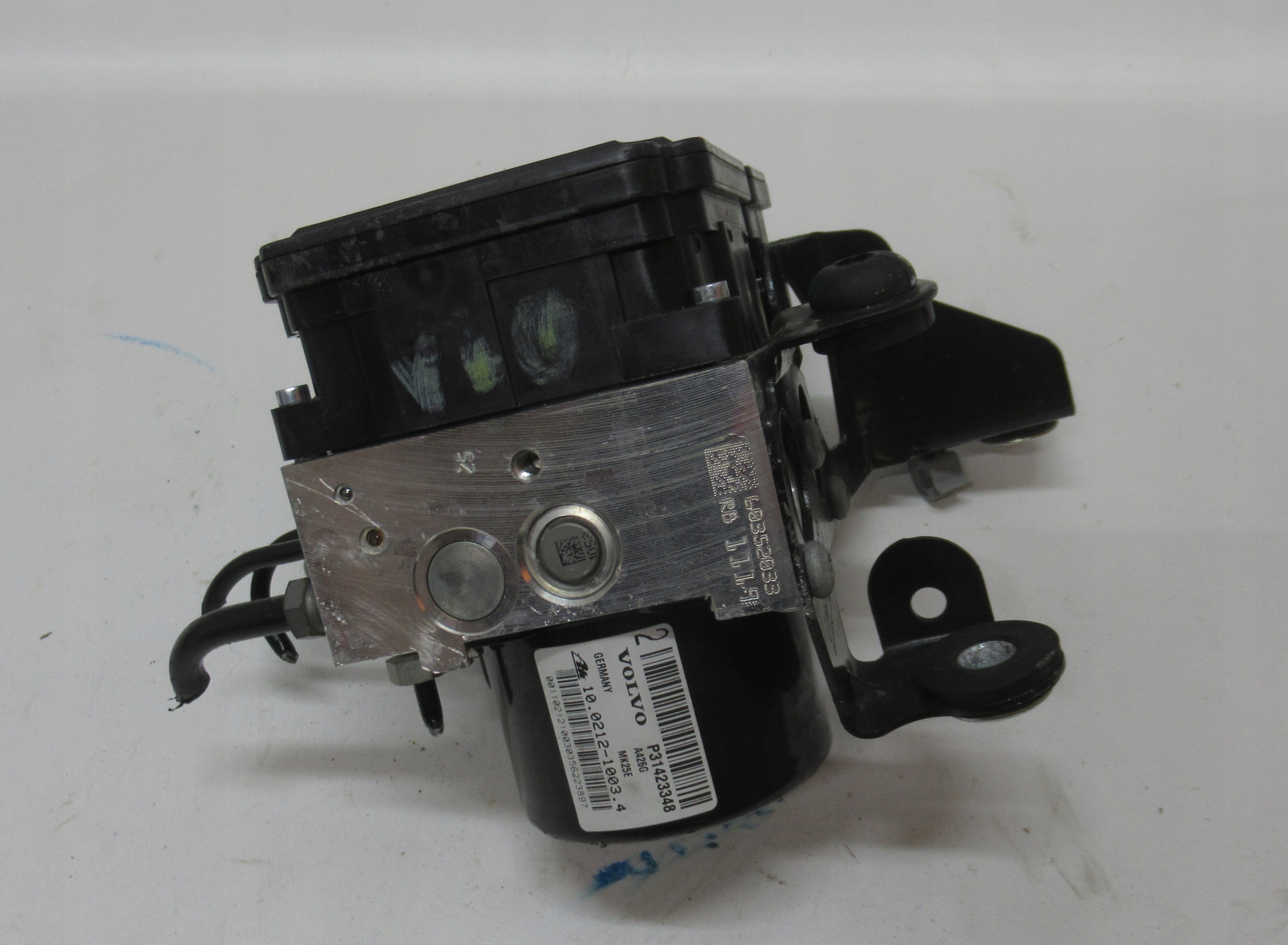 VOLVO V60 S60 LIFT pump control unit ABS 31423348