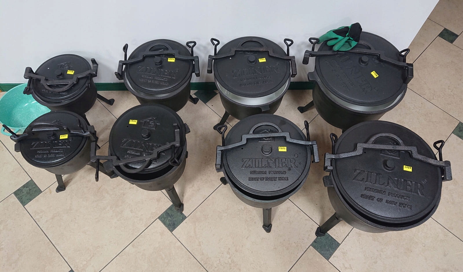 Kociołek żeliwny emaliowany 15L myśliwski garnek ognisko pieczonki ZILNER EAN (GTIN) 0642613169127