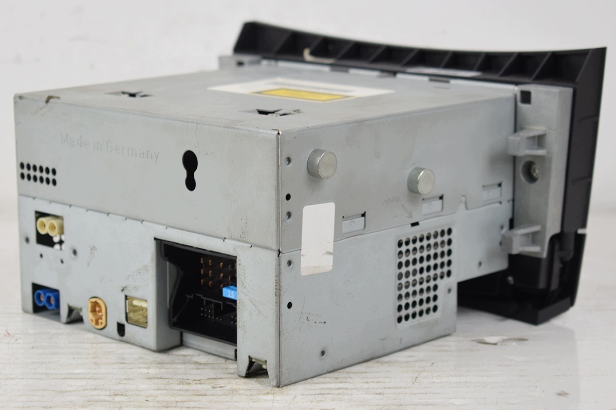 RADIO navigation * MERCEDES W212 A2129003708