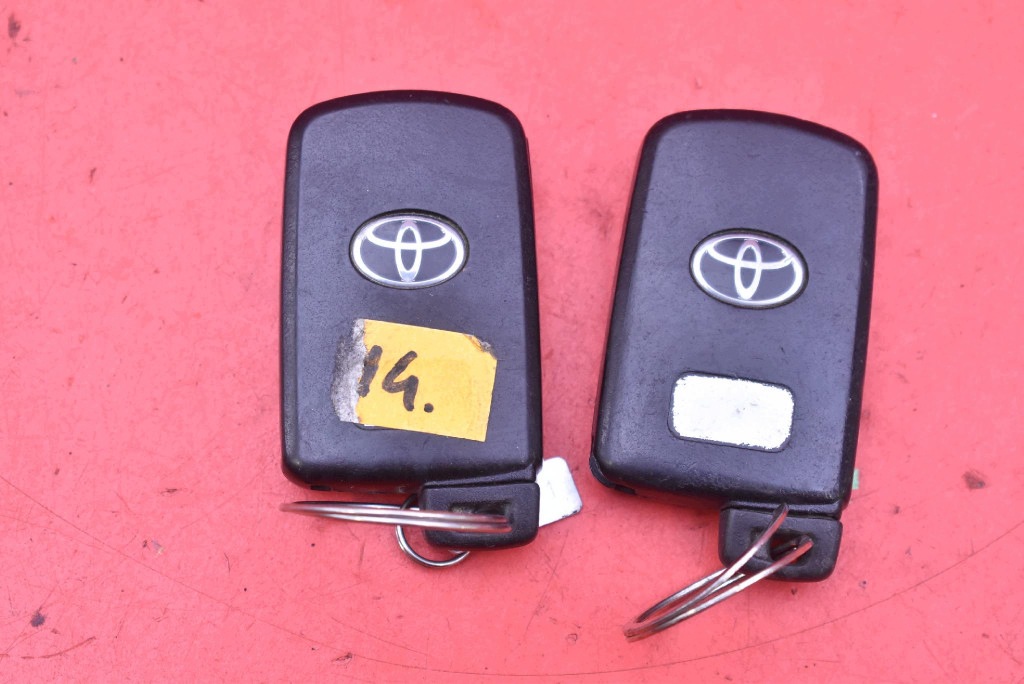 button START/STOP key 2842A-TMIMB3 TOYOTA RAV4 4 IV 2.0 D-4D 146 KM
