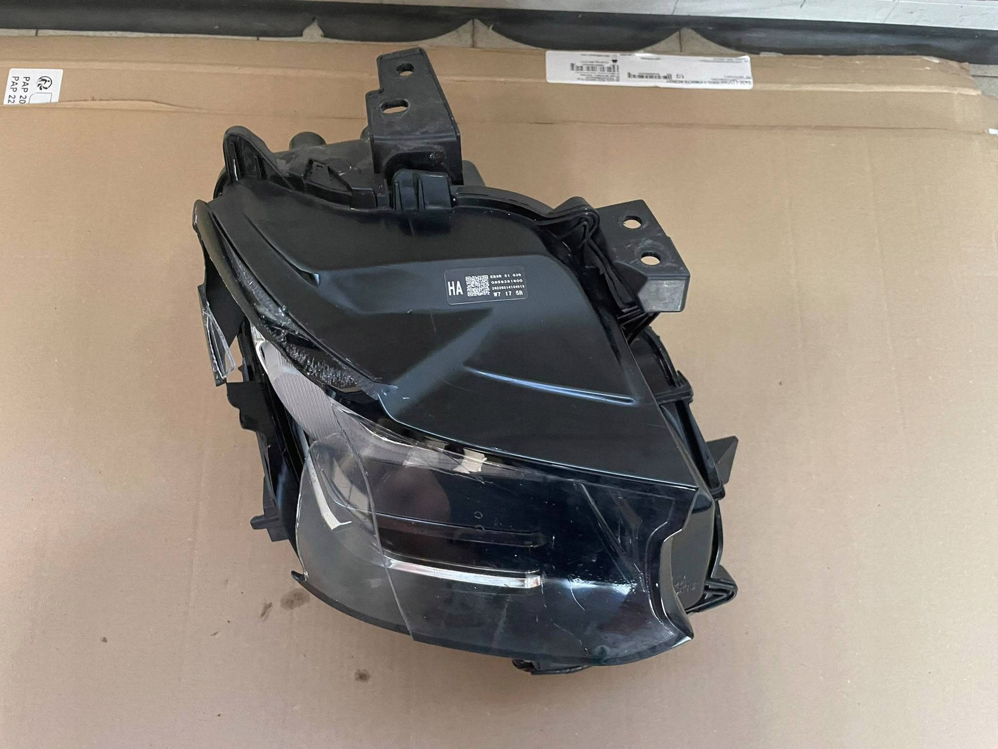Reflektor front light side right Mazda CX-60 KR9R51030 "NR A"