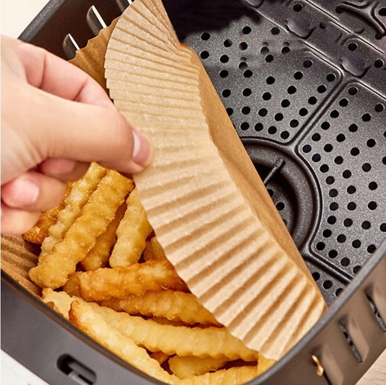 PAPIER DO PIECZENIA WKŁADKI DO FRYTKOWNICY POWIETRZNEJ 50szt AIR FRYER 16cm Materiał papier
