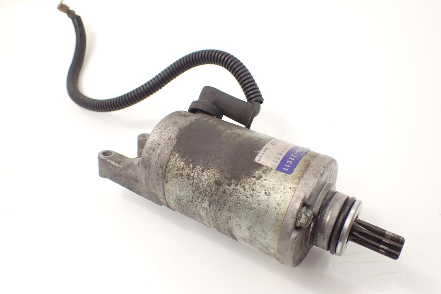 132889-1111 - Suzuki GSX - F 600 яйцо 98-06 стартер стартер