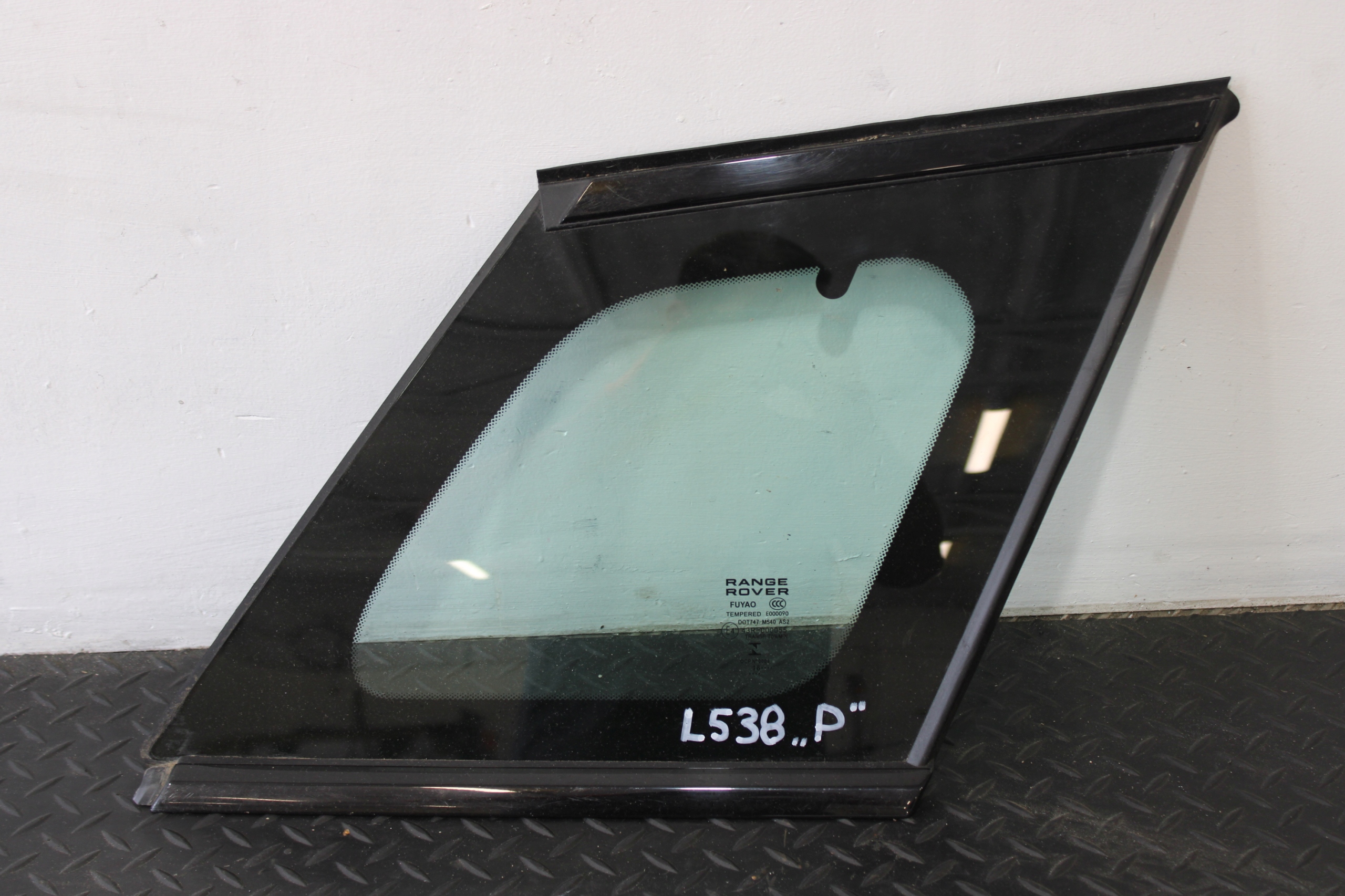 window bodywork right rear part LAND ROVER EVOQUE L538 LIFT