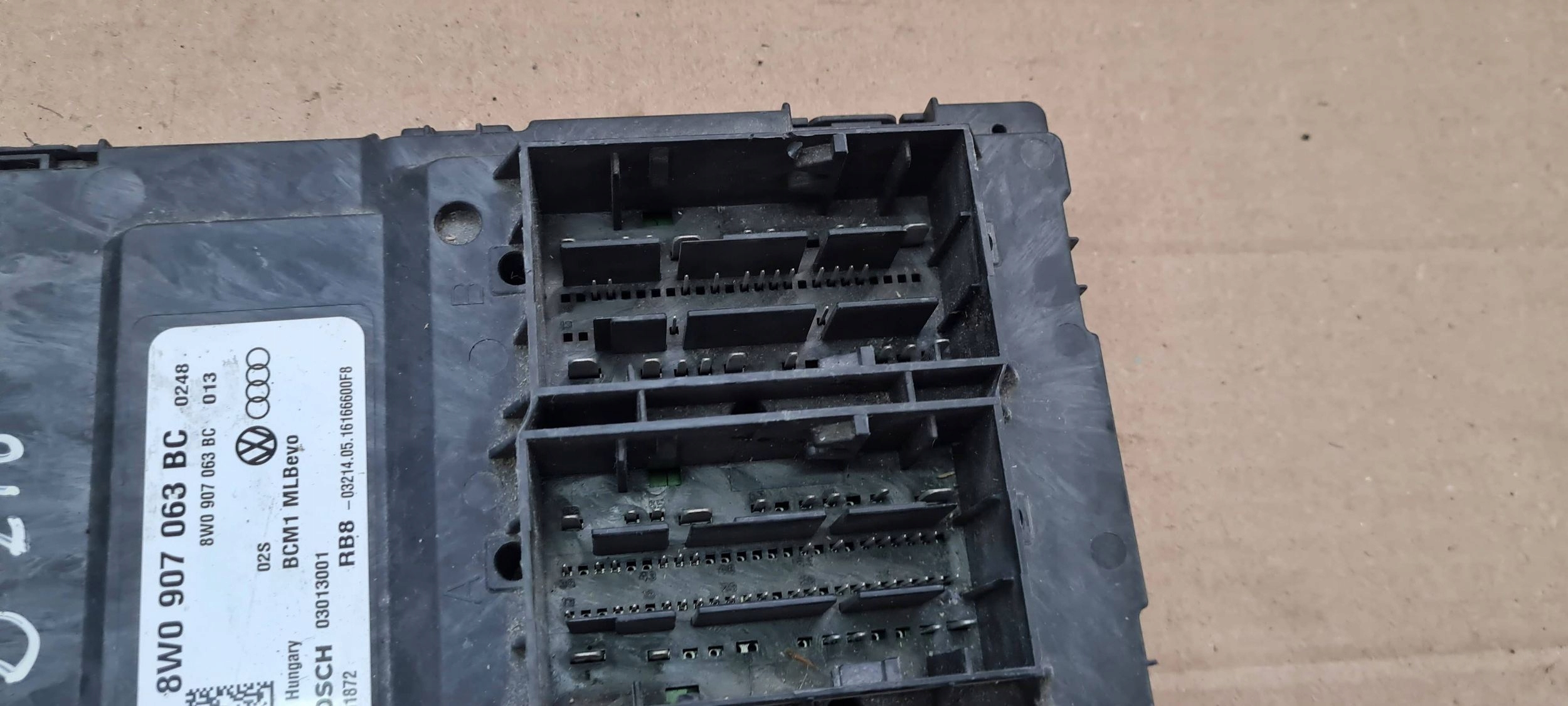 A4 B9 8W module control unit KOMFORTU BCM 8W0907063BC A5 8W