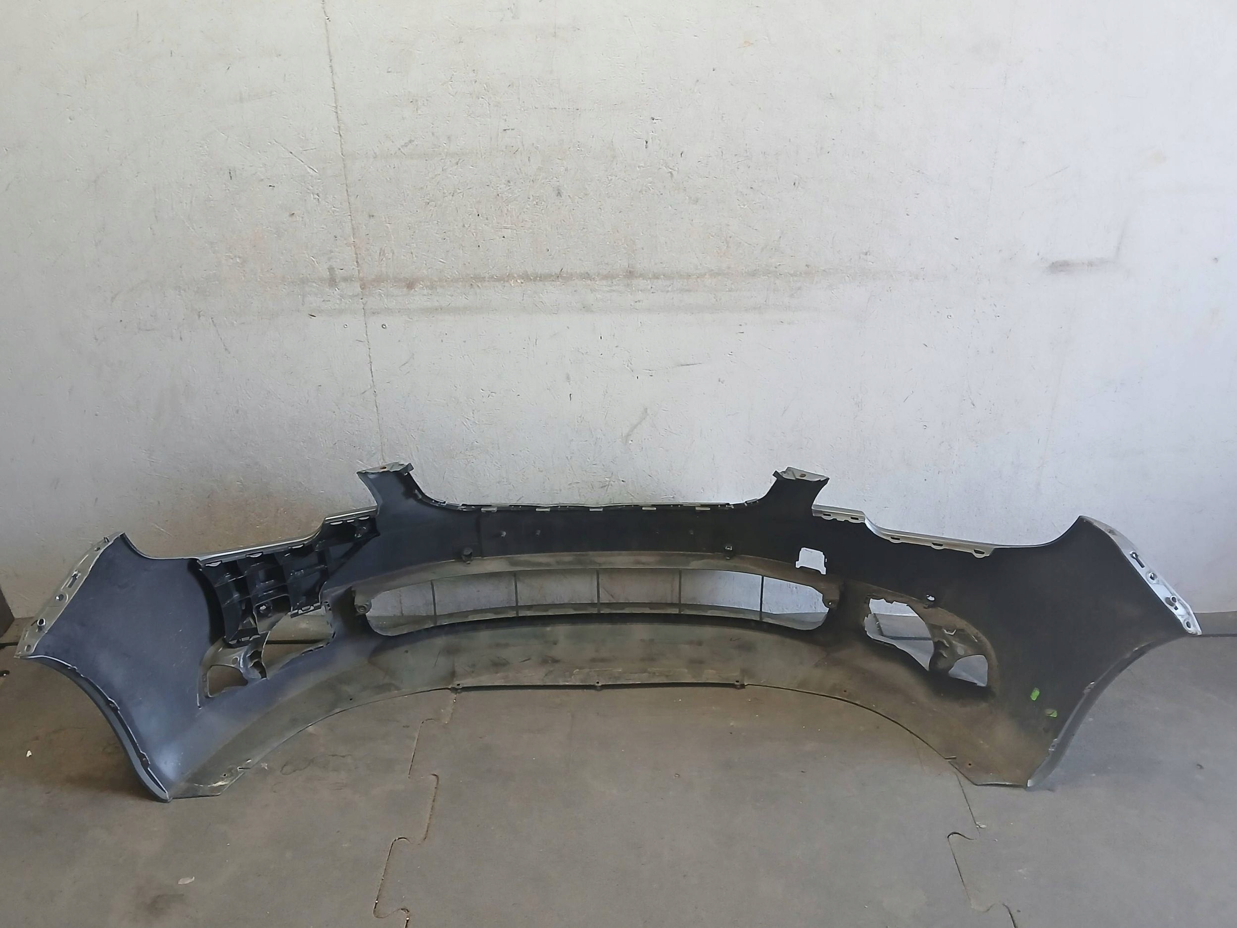 Paraurti Anteriore SKODA SUPERB II 2 8T 08