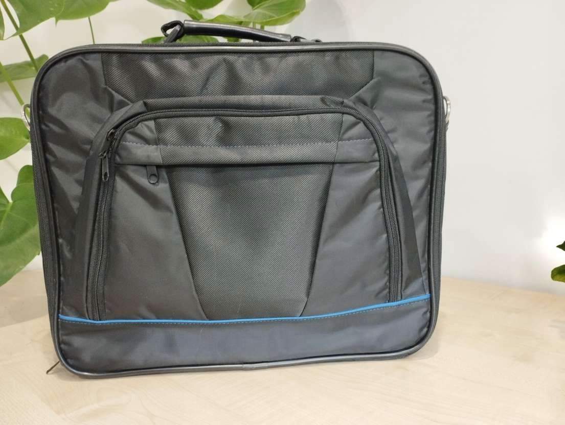 TORBA NA LAPTOPA 15,6''