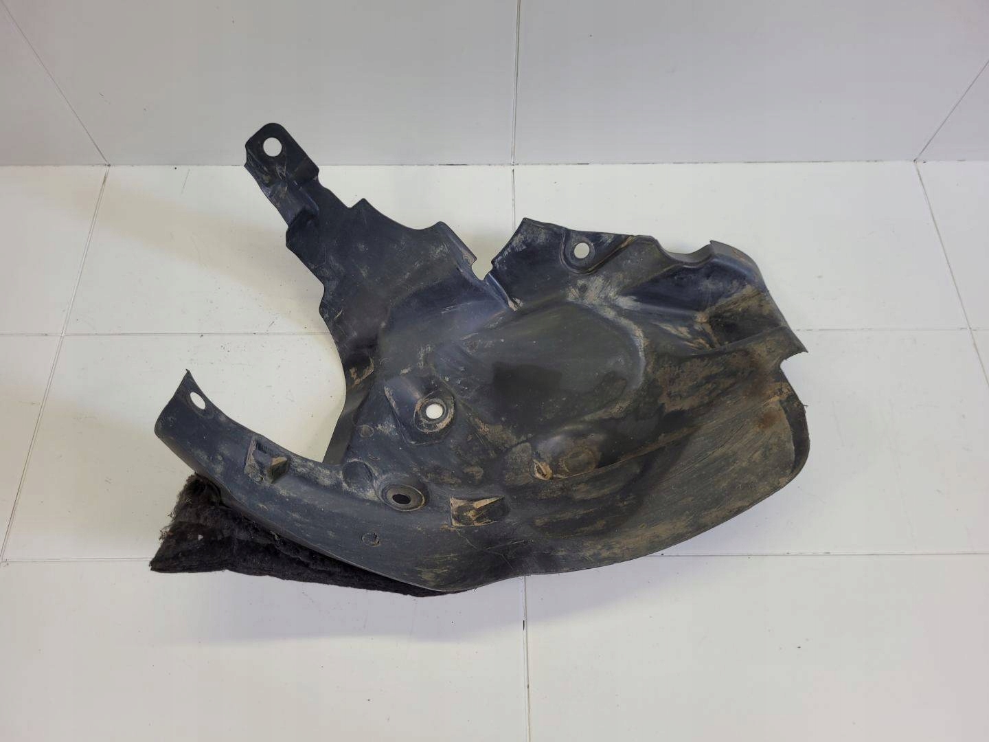 mudguard front right side Renault Clio 4 facelift 2019 638428084R