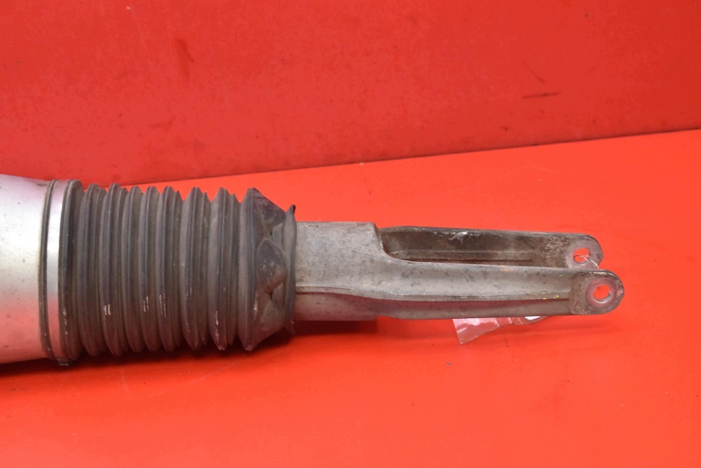 shock absorber left front PORSCHE PANAMERA 970 4S 4.8 V8 400 KM 4WD 09-13