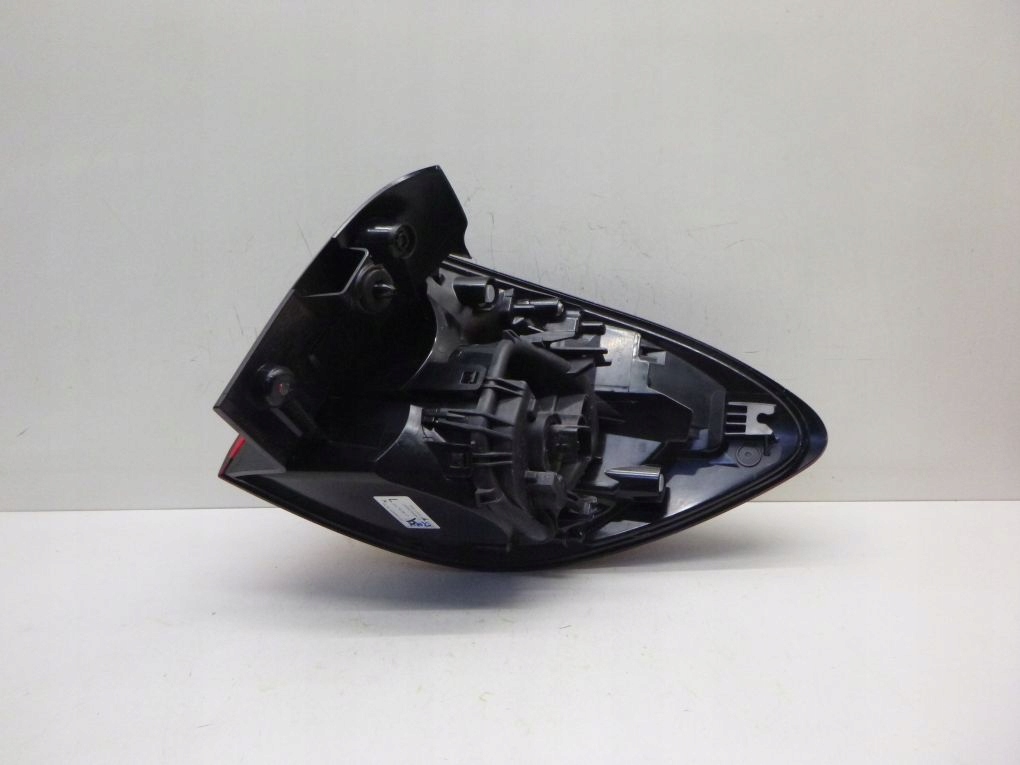 RENAULT CAPTUR LIFT LED 17- light rear left