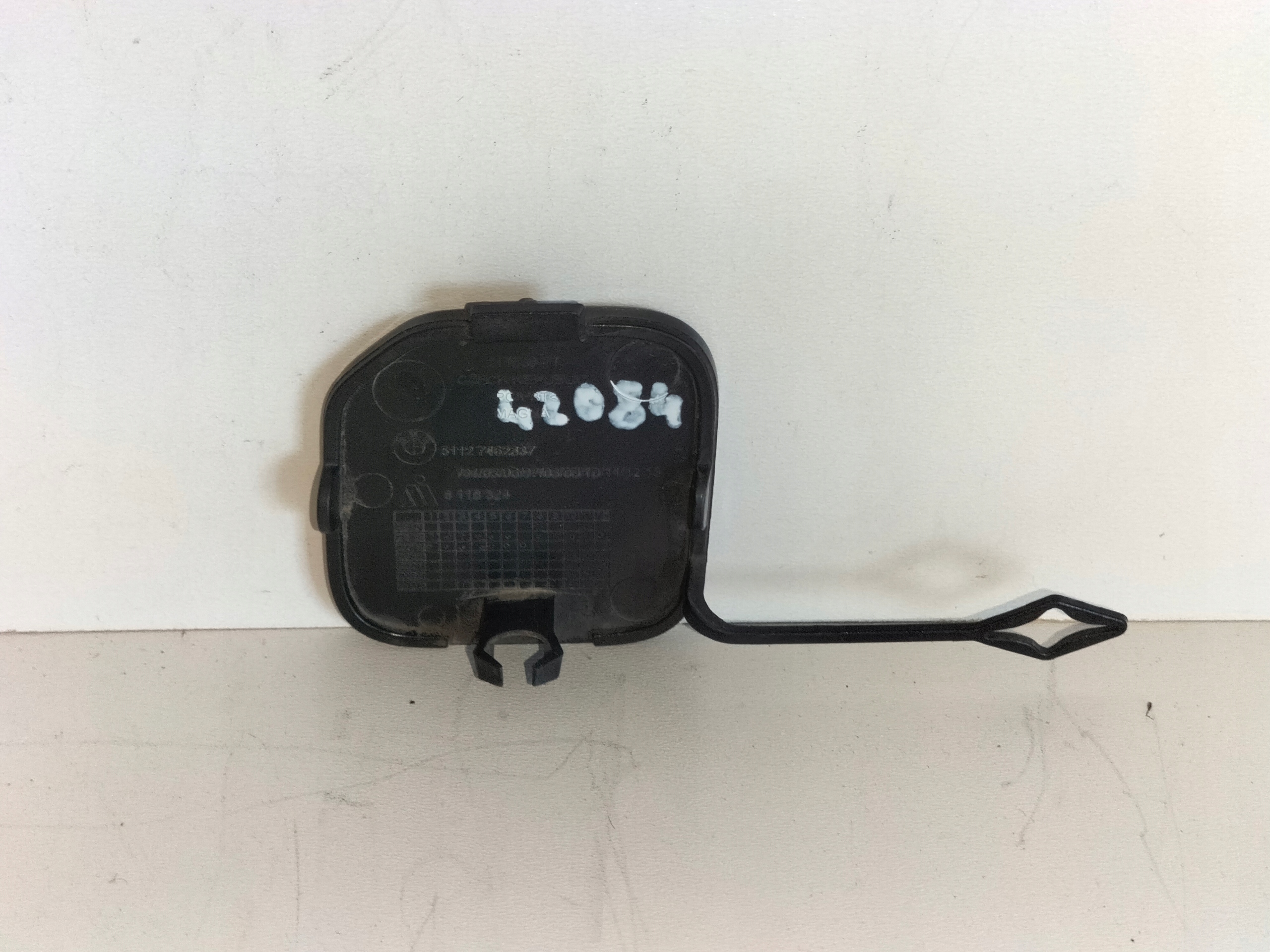 Abschleppöse der Stoßstange heck BMW 1 F40 19