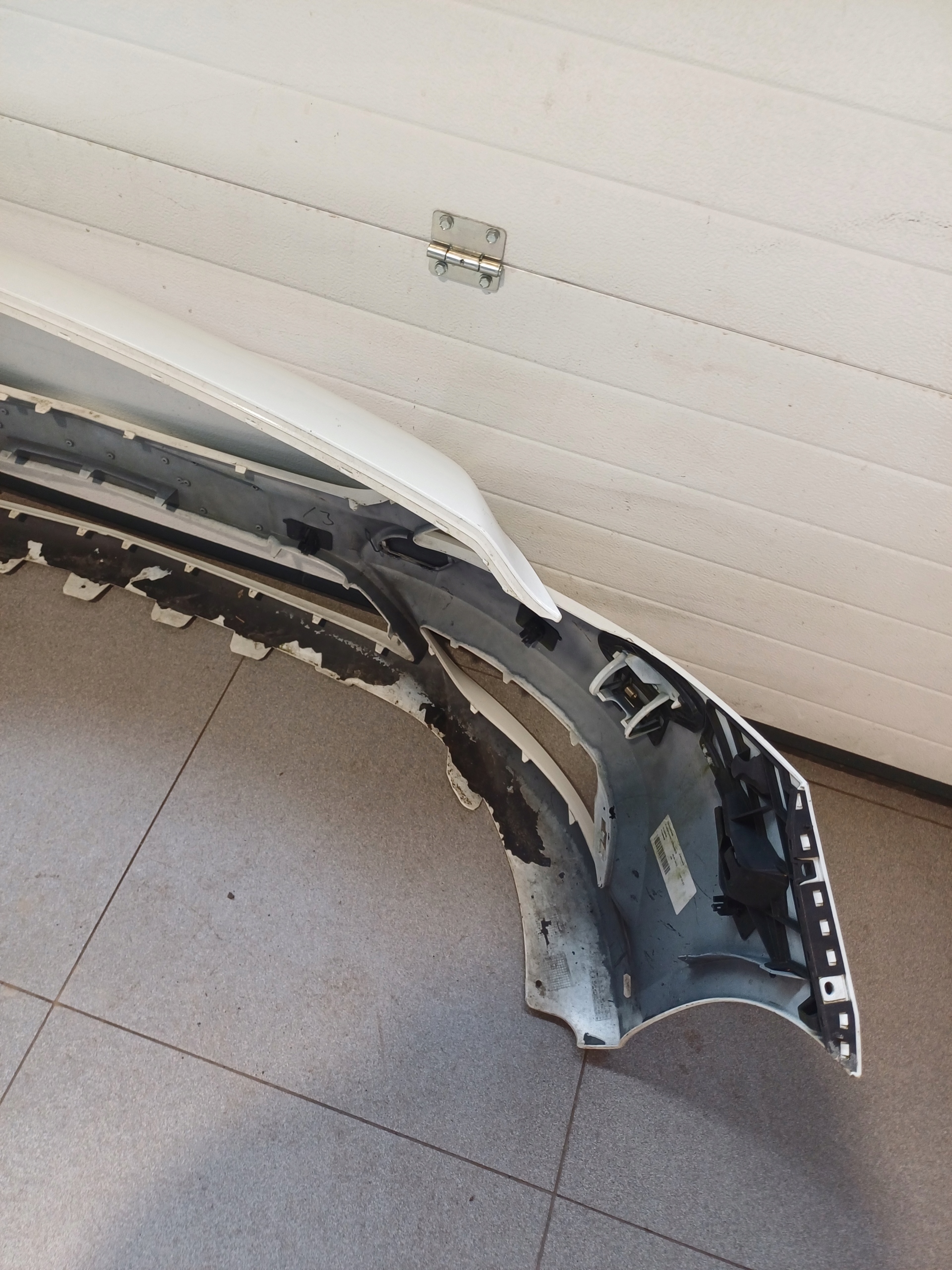 bumper front front MERCEDES B- class W 246 11R- 6 X PDC A2468850525