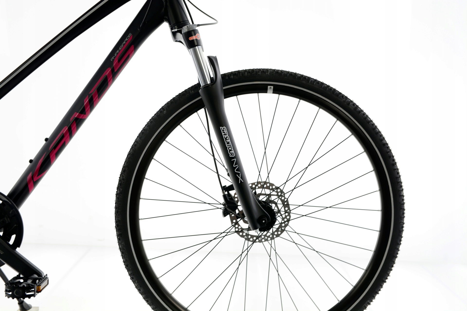 Rower 28'' Kands Avangarde Hydr D17 czarny 2024 NOWOŚĆ-Shimano CUES Kolor czarny