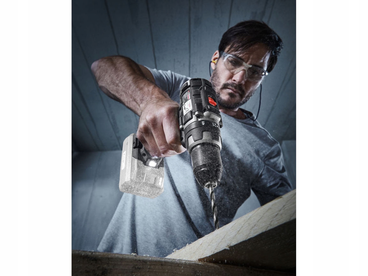 PARKSIDE БЕСЩЕТОЧНАЯ ДРЕЛЬ-ШУРУПОВЕРТ