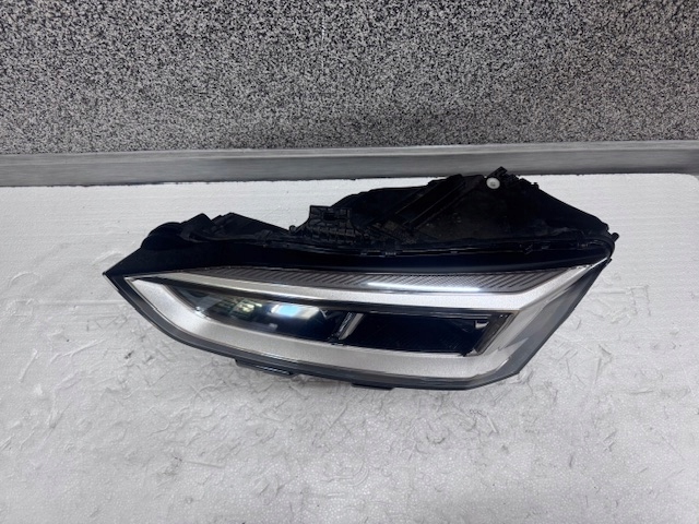Licht links Audi A5 8W F5 Full vor 2017 Przedlift
