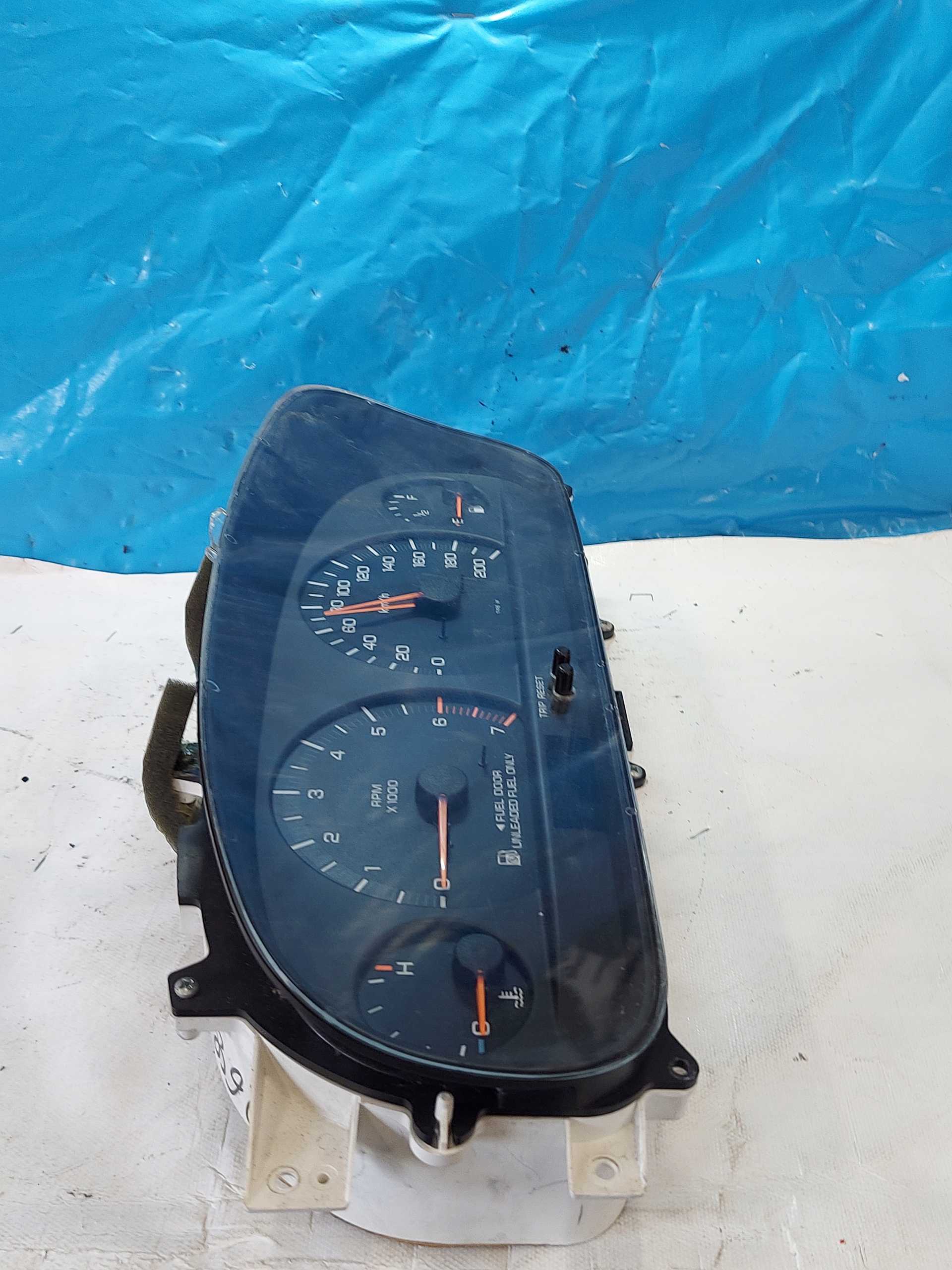dials clock CHRYSLER VOYAGER II 2.4 B TN2574102260