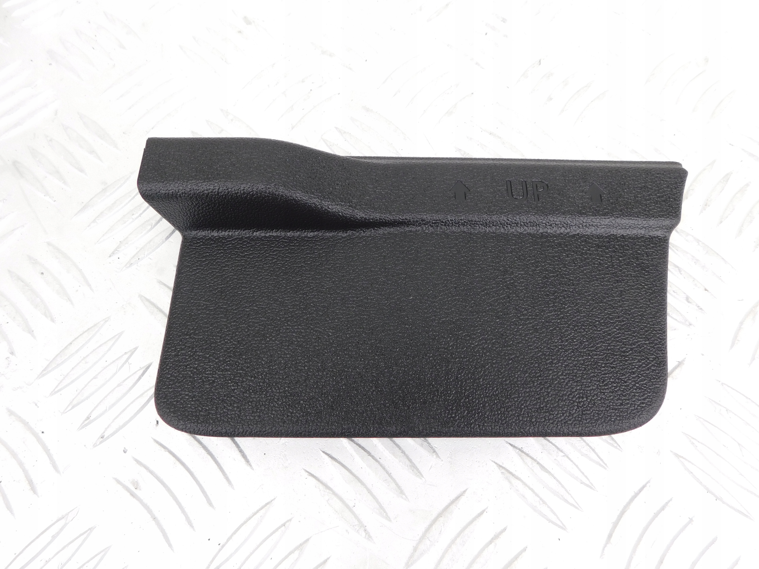 Audi A3 S3 8Y covering spoiler element boot 8Y4867461