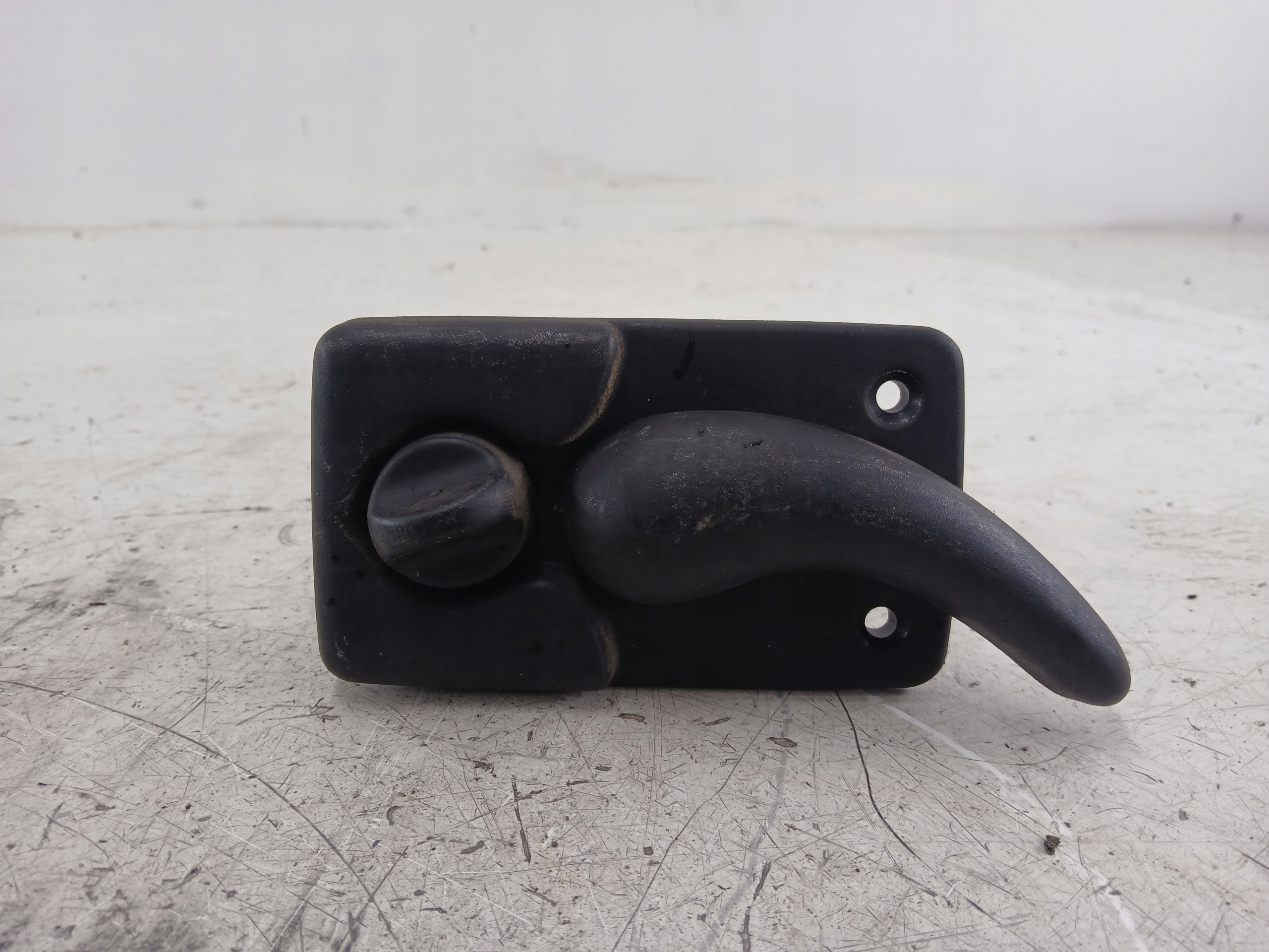 RENAULT MASTER II handle inner left rear part 7700352425G