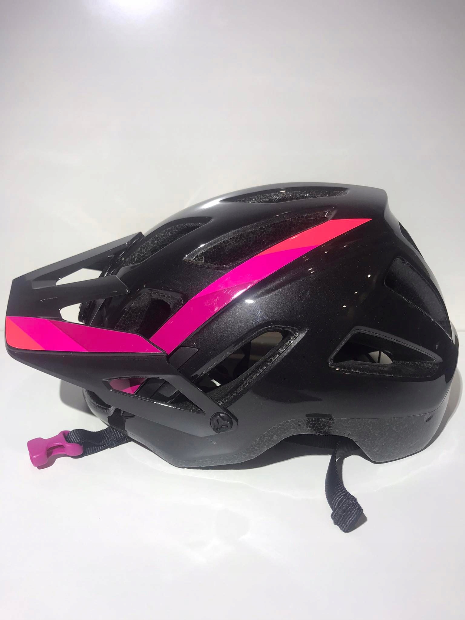 Kask rowerowy Specialized Ambush Comp Kod producenta 60218-1353